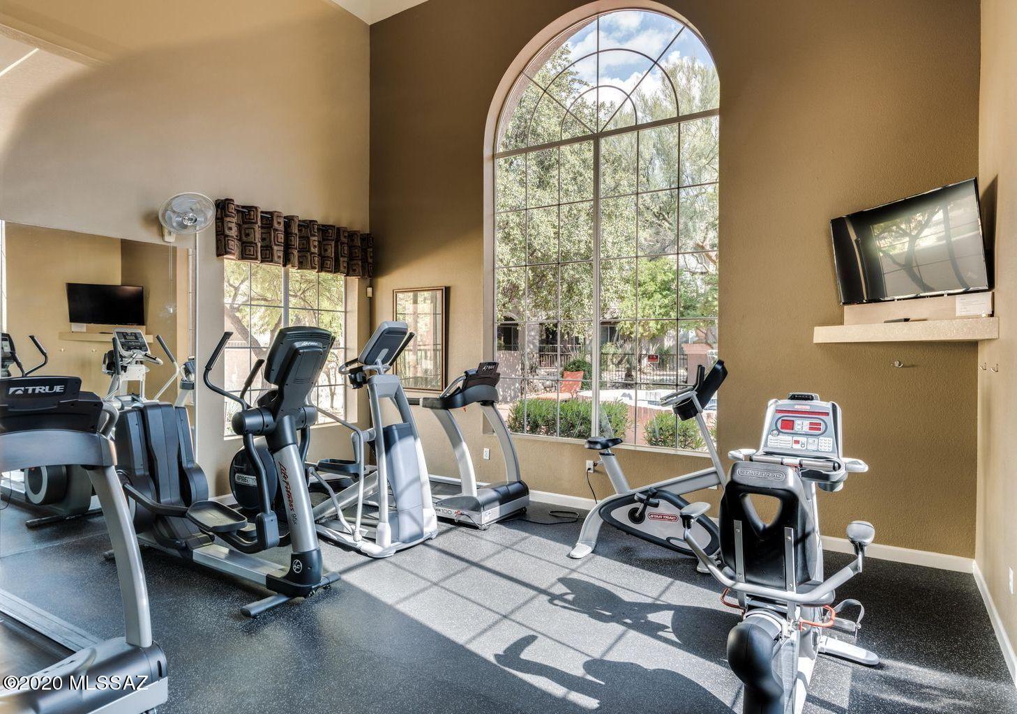 The Boulders at La Reserve Condominiums - Residential