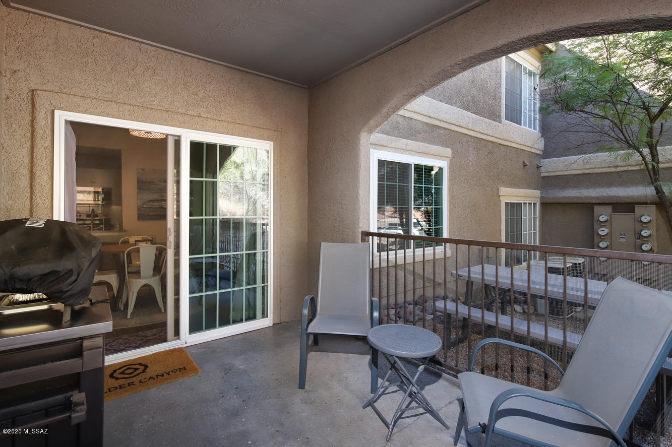 The Boulders at La Reserve Condominiums - Residential