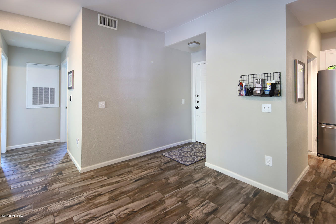 The Boulders at La Reserve Condominiums - Residential