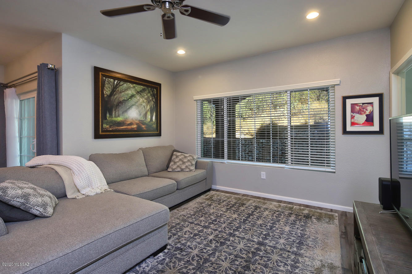 The Boulders at La Reserve Condominiums - Residential