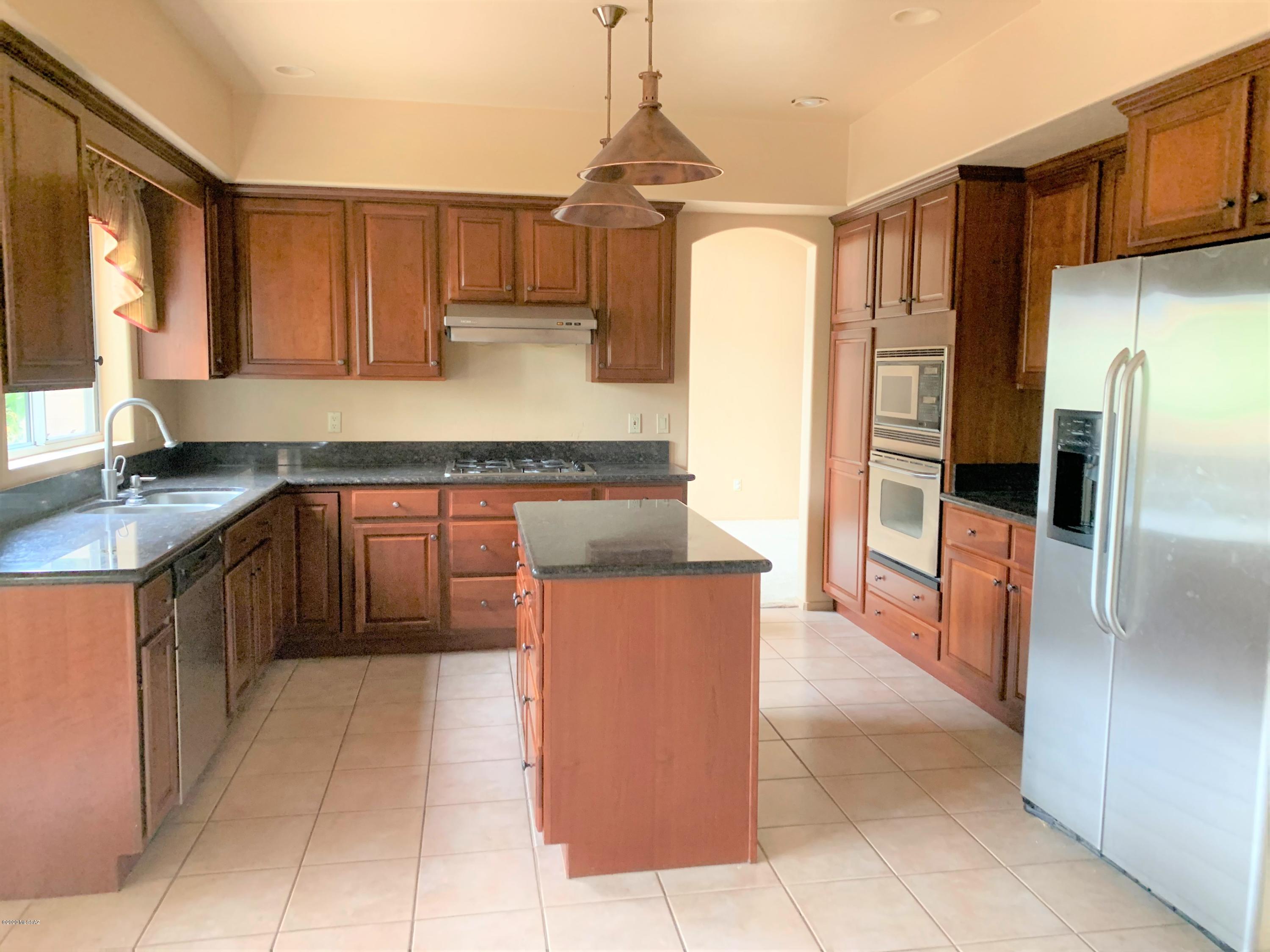 Rancho Arboleda (1-110) - Residential Lease