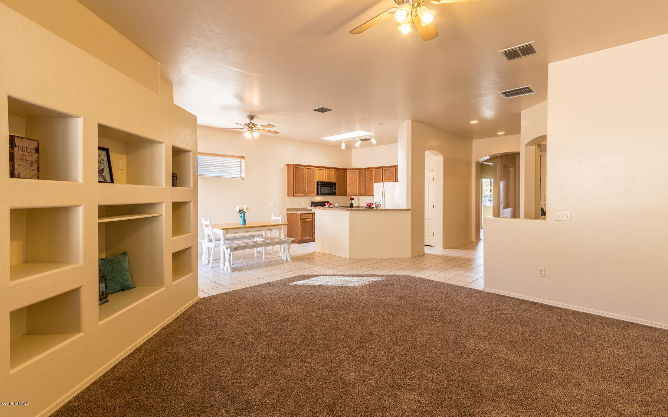 HIGH PLAINS RANCH - Residential