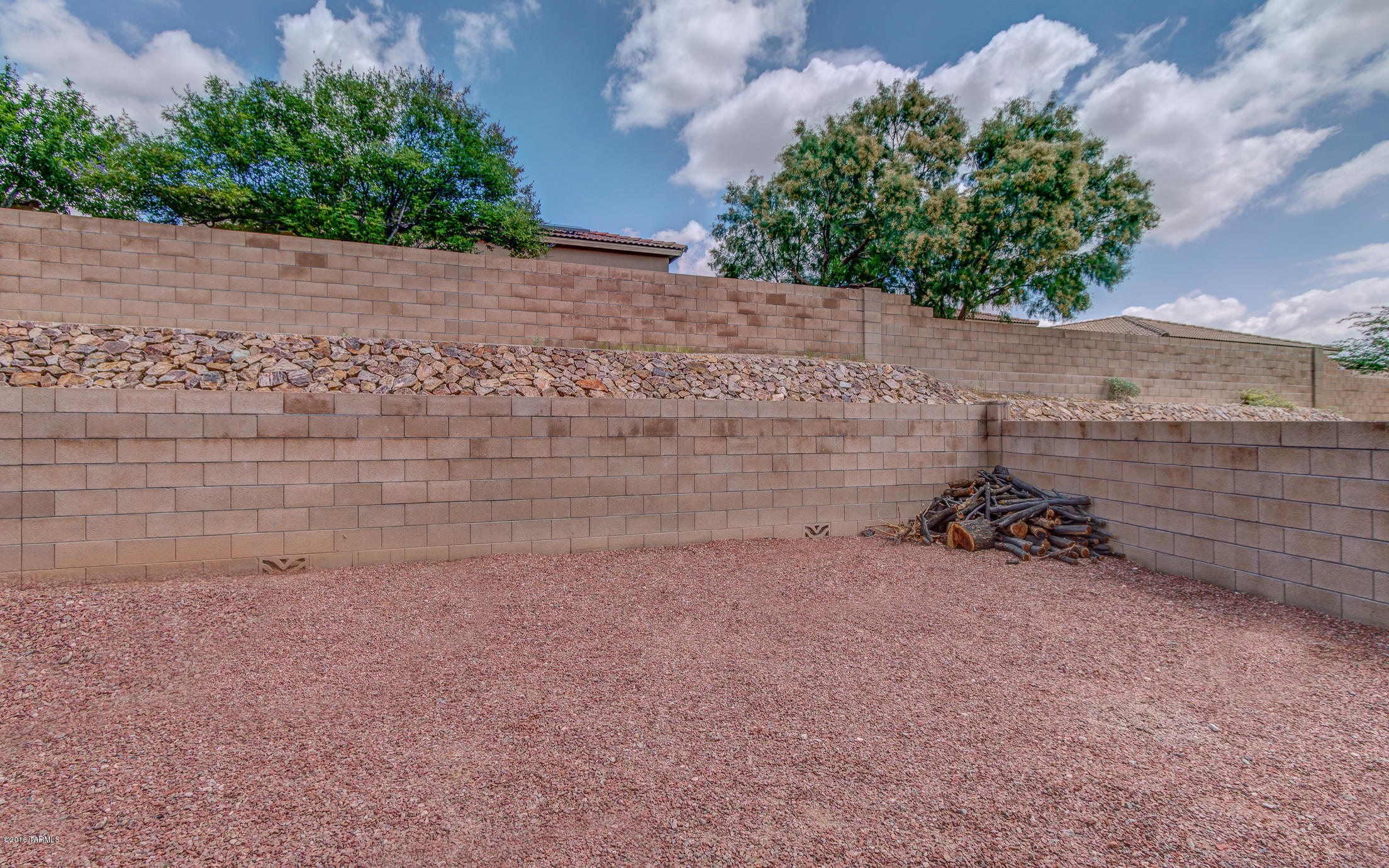 HIGH PLAINS RANCH - Residential
