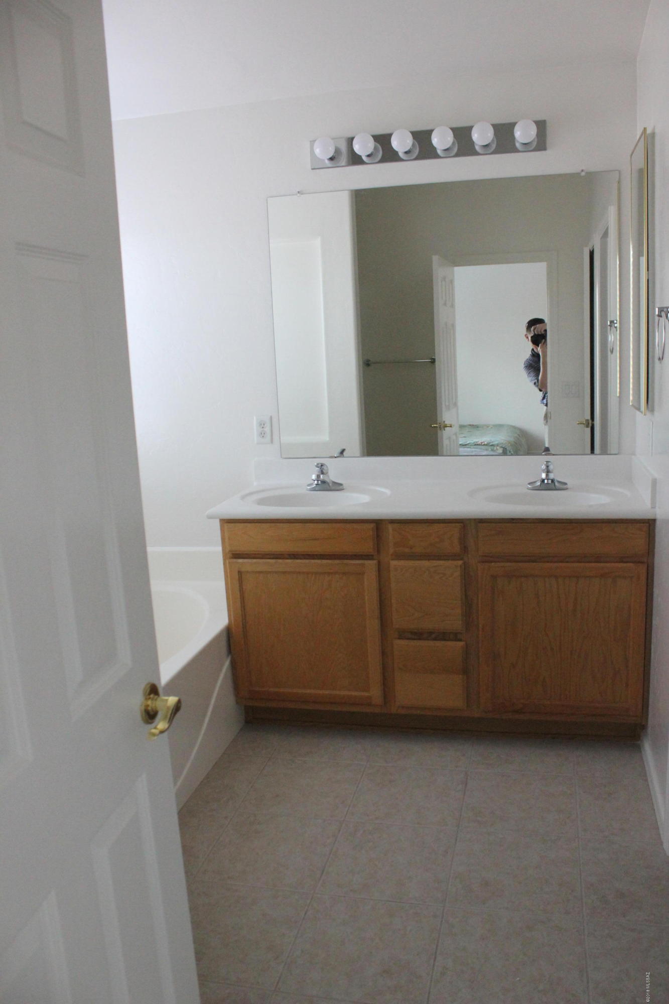 Sarnoff Ridge - Residential