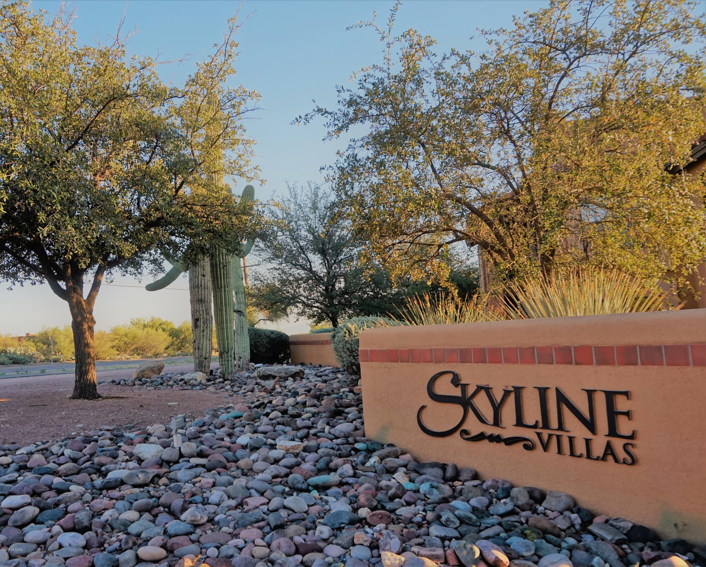 Great opportunity to get into this beautiful, north facing unit with open views of the Catalina Mountains! This one is fully upgraded and close to everything. Only steps away from the fine shops and dining at La Encantada. Here's your chance to own in the Foothills!