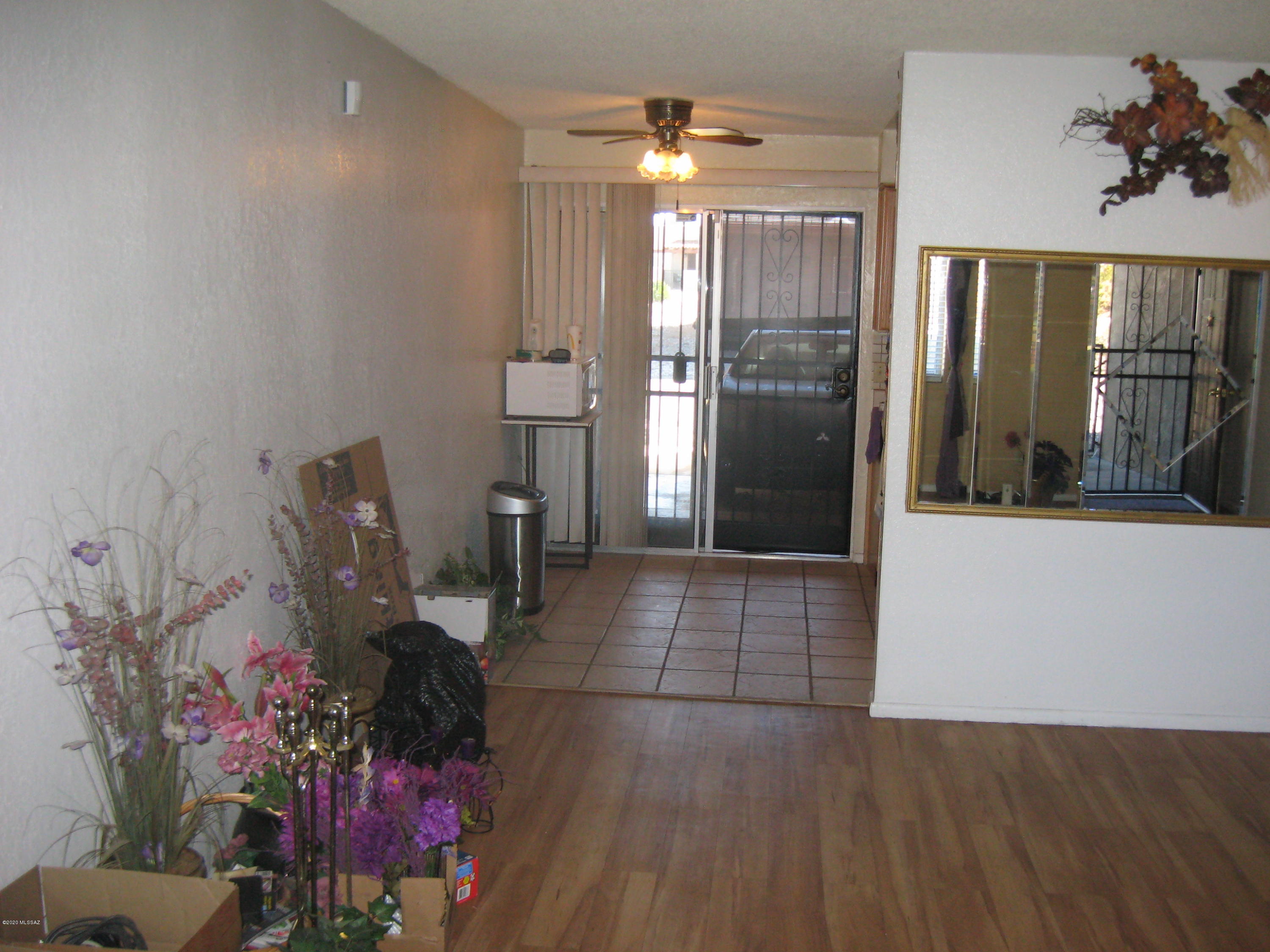 Spanish Meadows Twnhss (1-105) - Residential