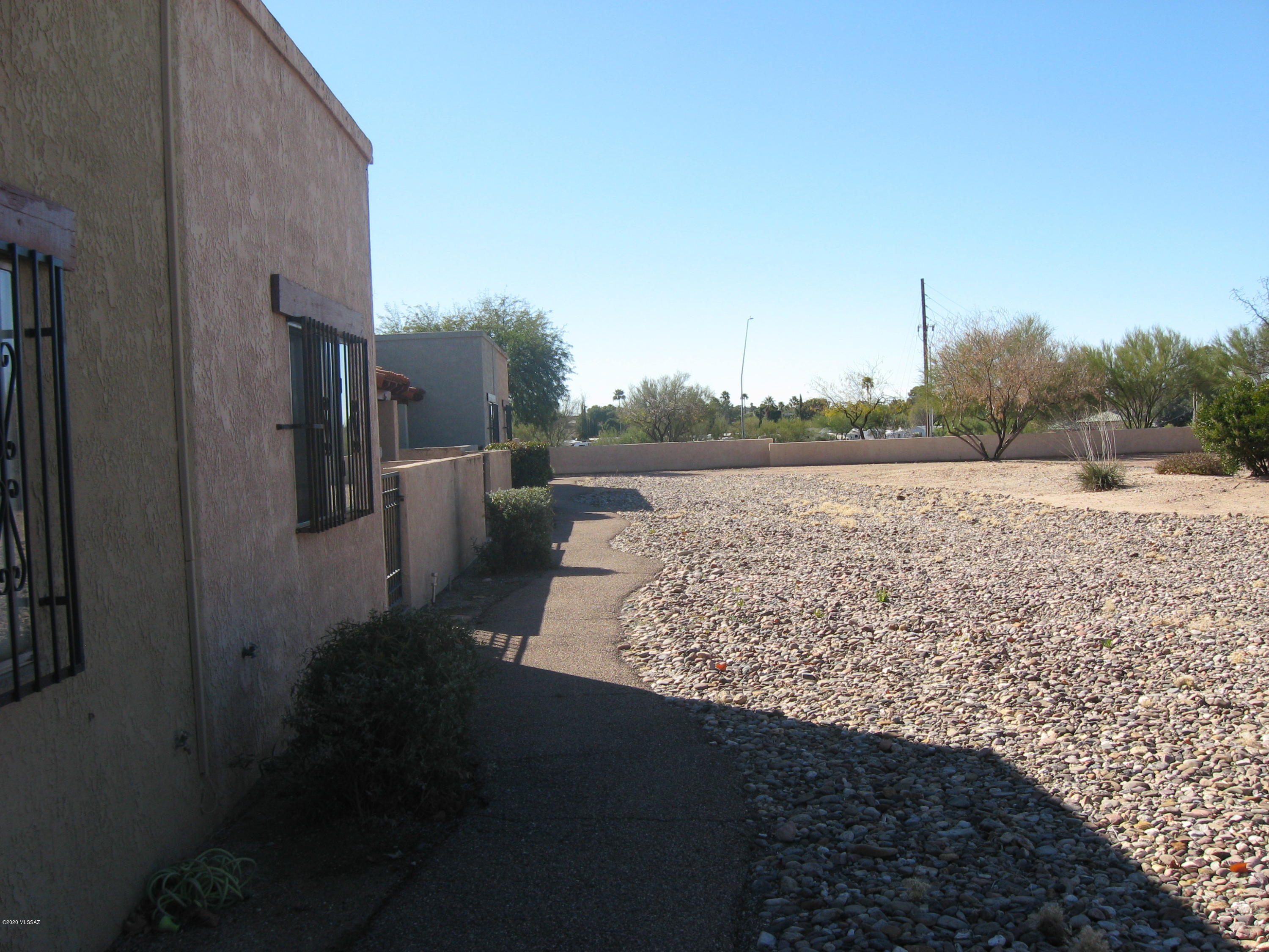 Spanish Meadows Twnhss (1-105) - Residential