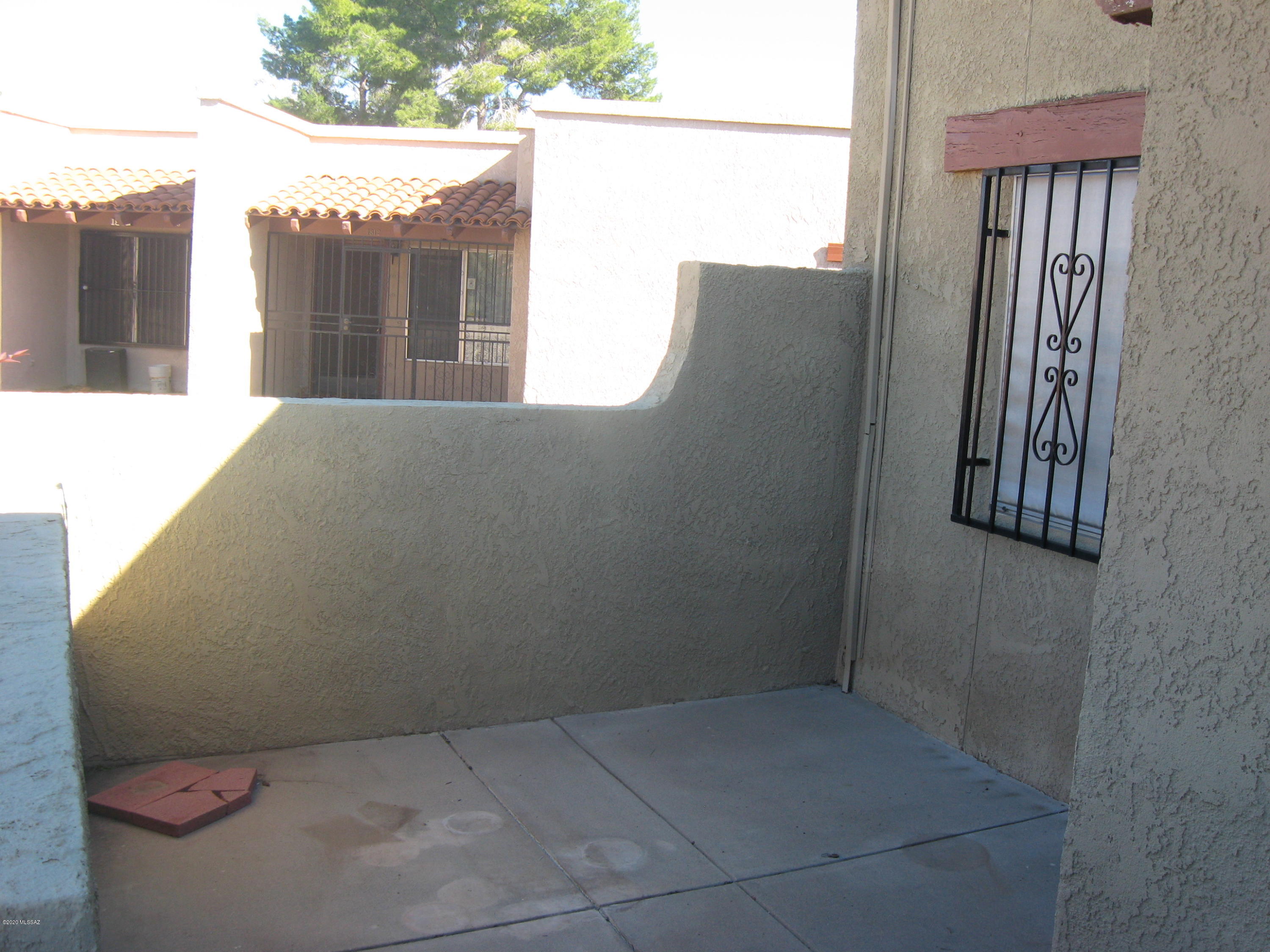 Spanish Meadows Twnhss (1-105) - Residential