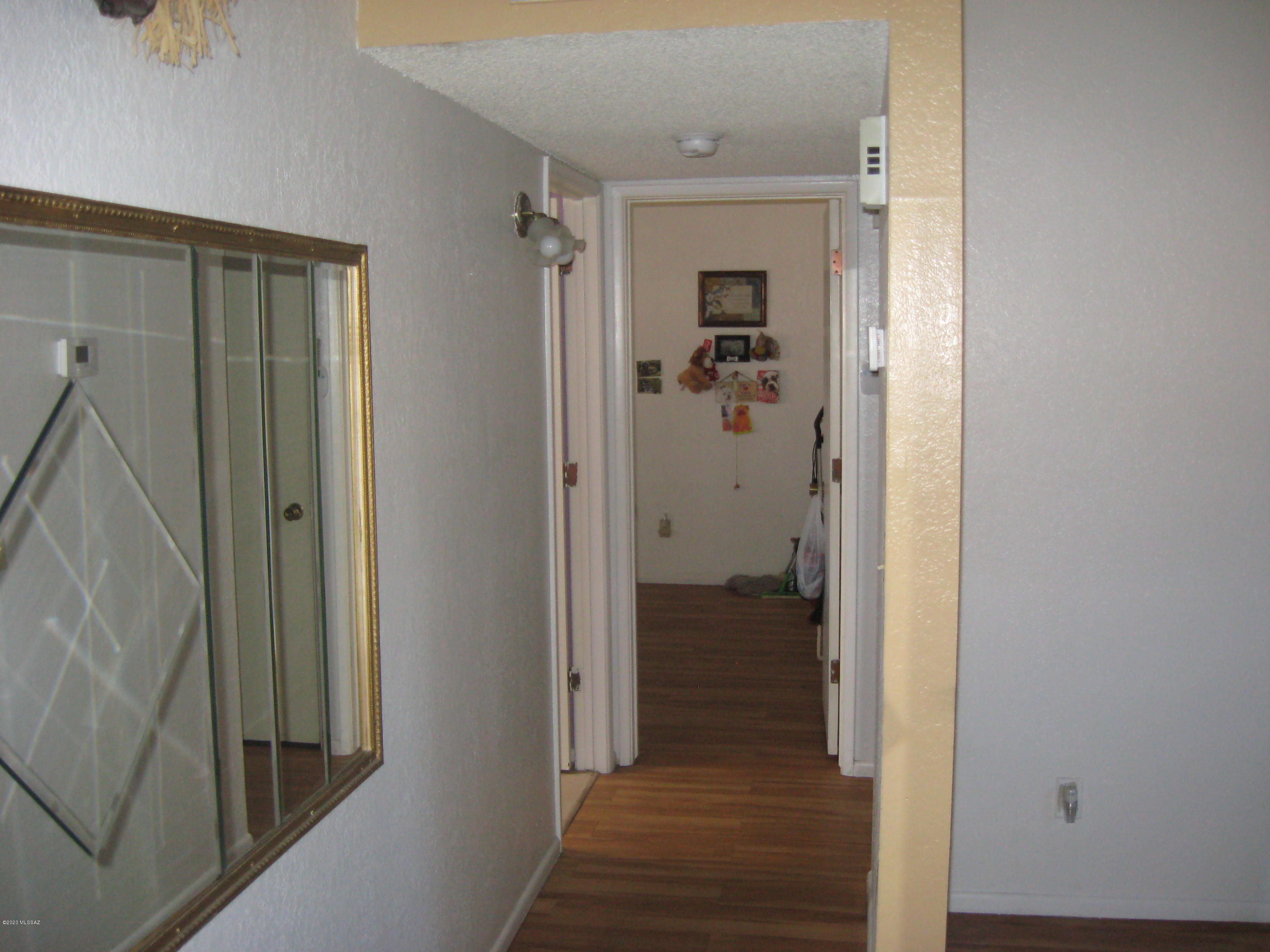 Spanish Meadows Twnhss (1-105) - Residential