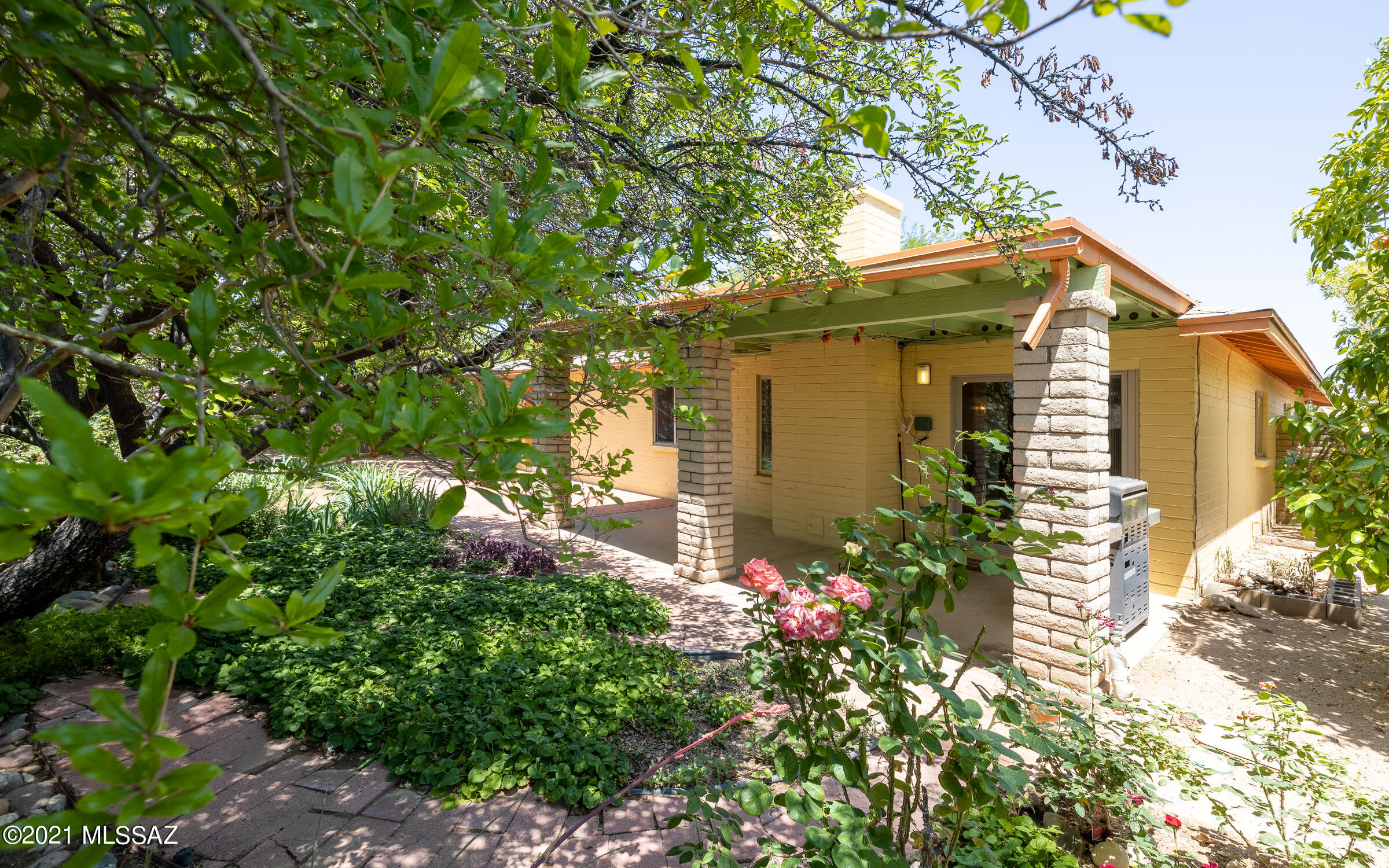 Rolling Hills - Residential