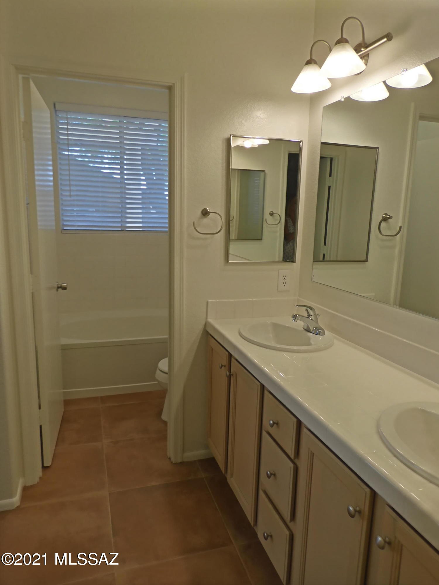 Silver Pass PH. III (396-469) - Residential Lease