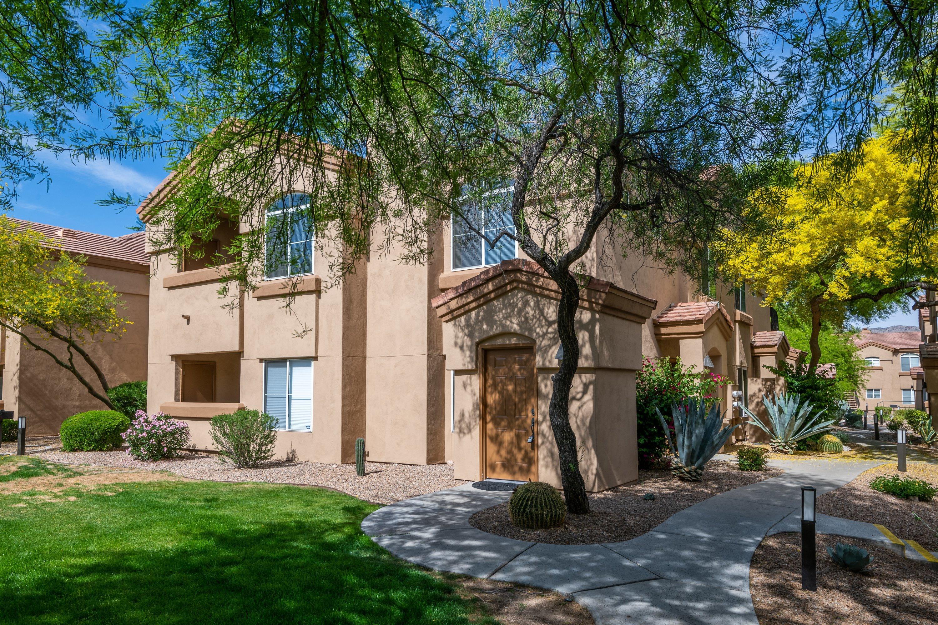 Pinnacle Canyon Condominium - Residential