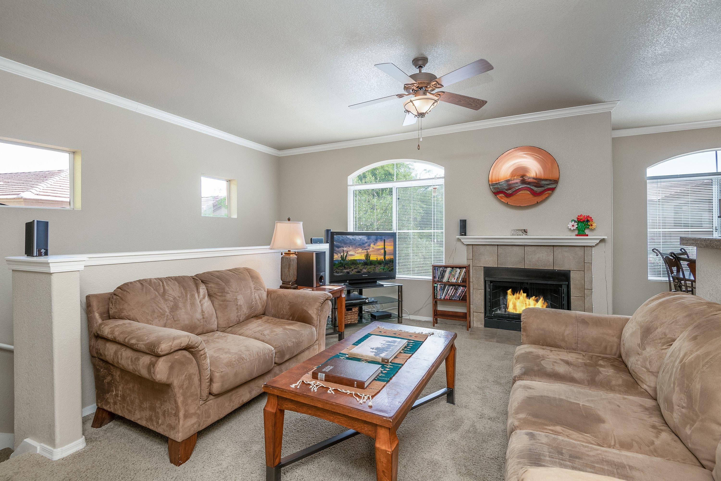 Pinnacle Canyon Condominium - Residential