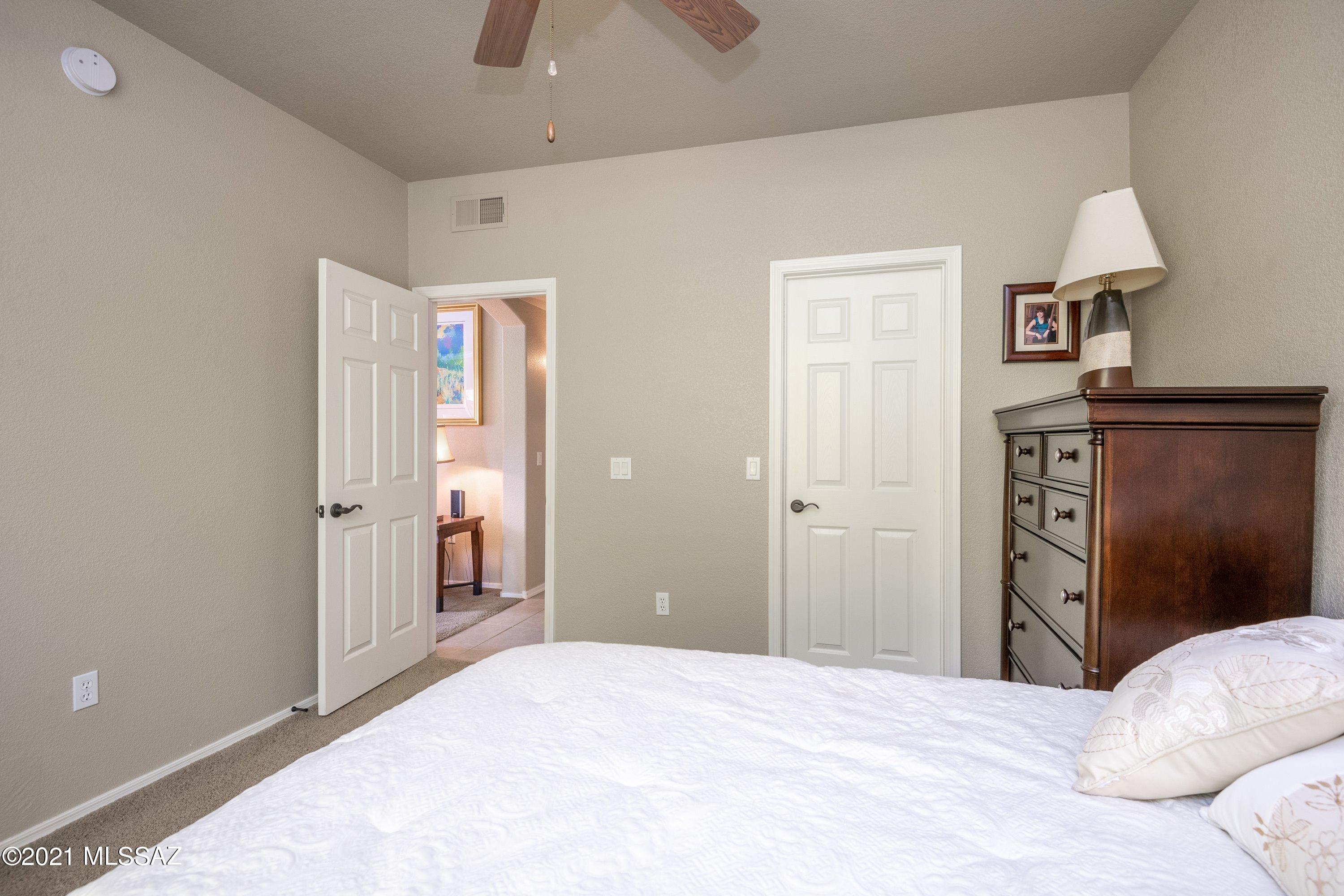 Pinnacle Canyon Condominium - Residential
