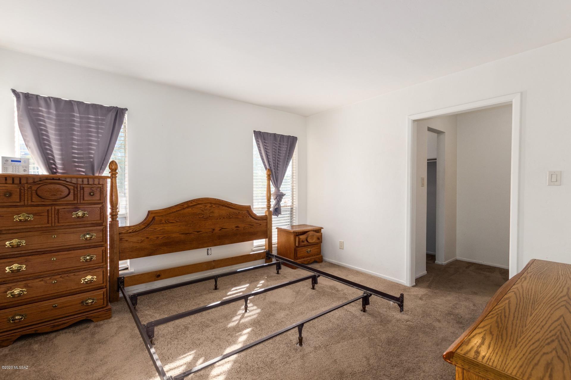 Las Colinas Condominiums - Residential
