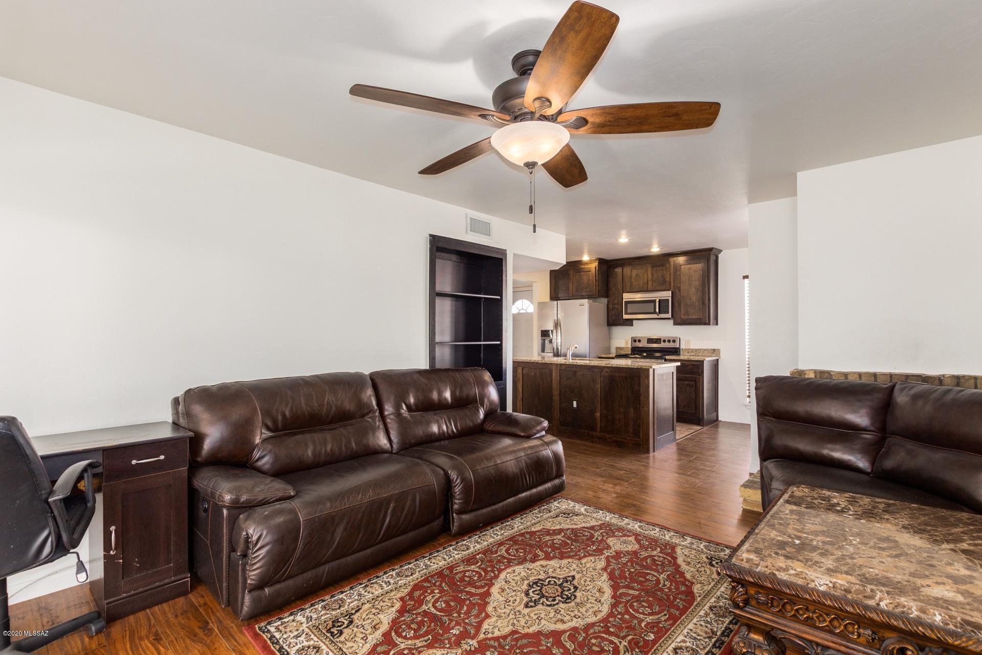 Las Colinas Condominiums - Residential