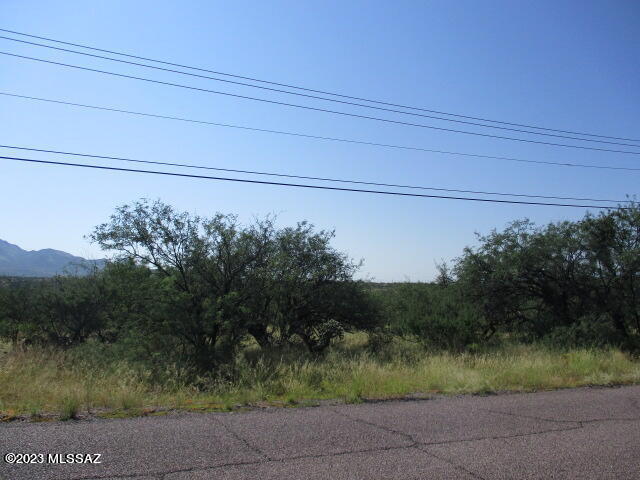 Great lot to build your dream home. Don't let this beauty slip through your fingers.
Water and electric are nearby.