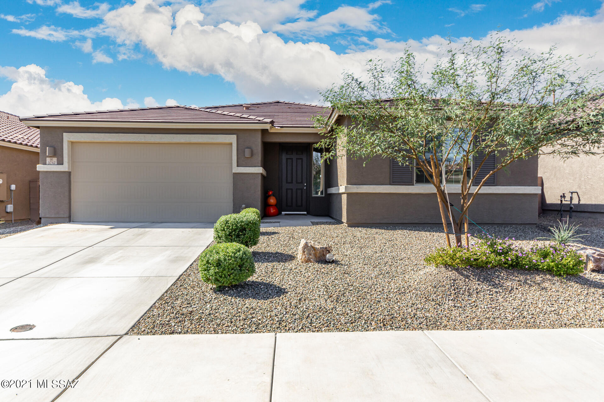 Linda Vista 18 - Residential