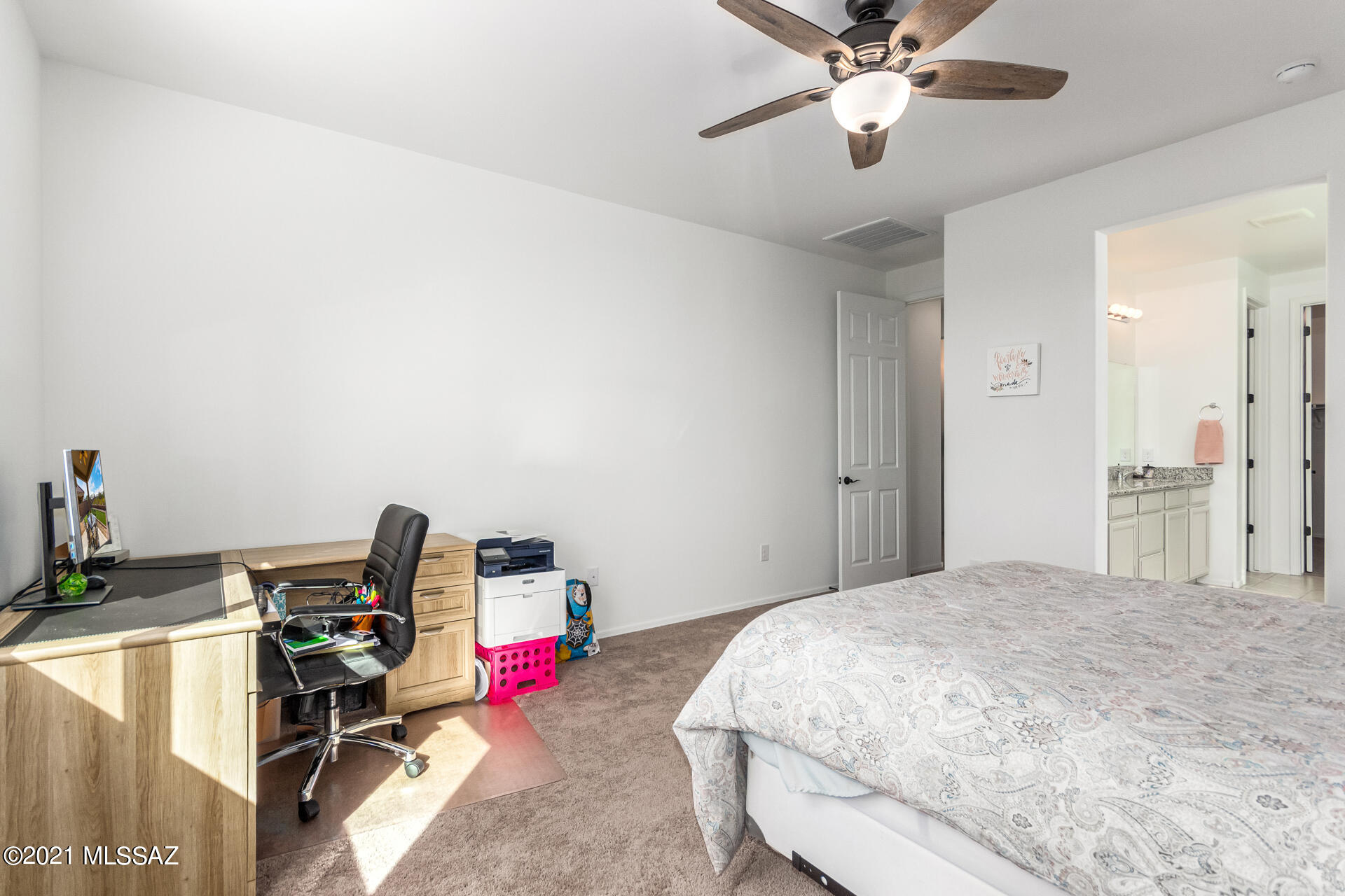 Linda Vista 18 - Residential