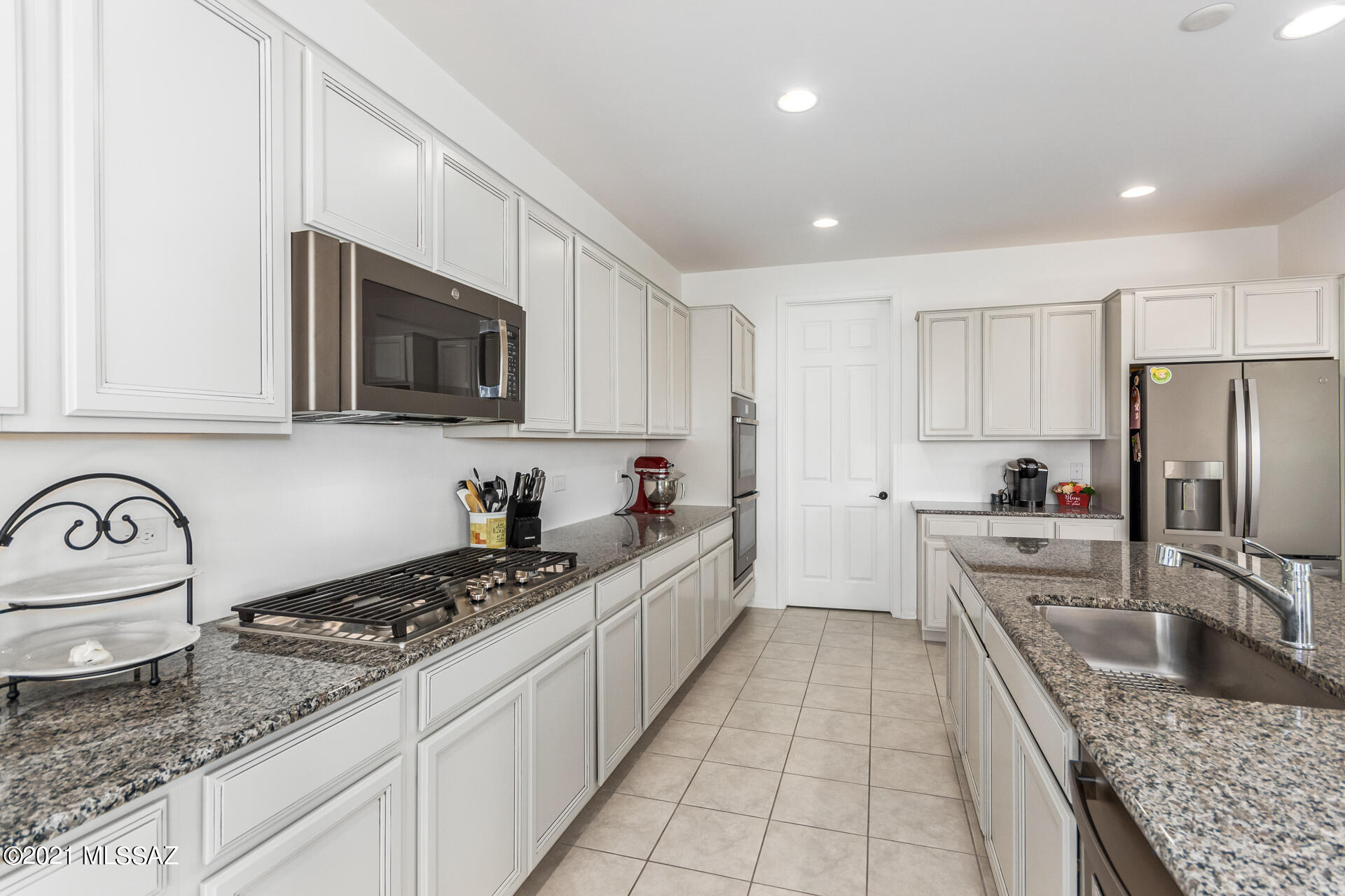 Linda Vista 18 - Residential