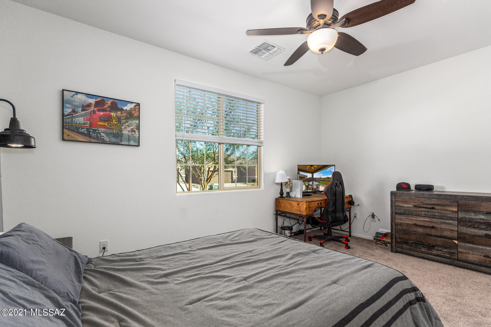 Linda Vista 18 - Residential