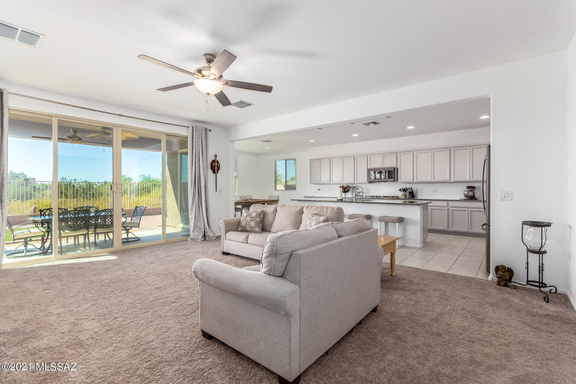 Linda Vista 18 - Residential