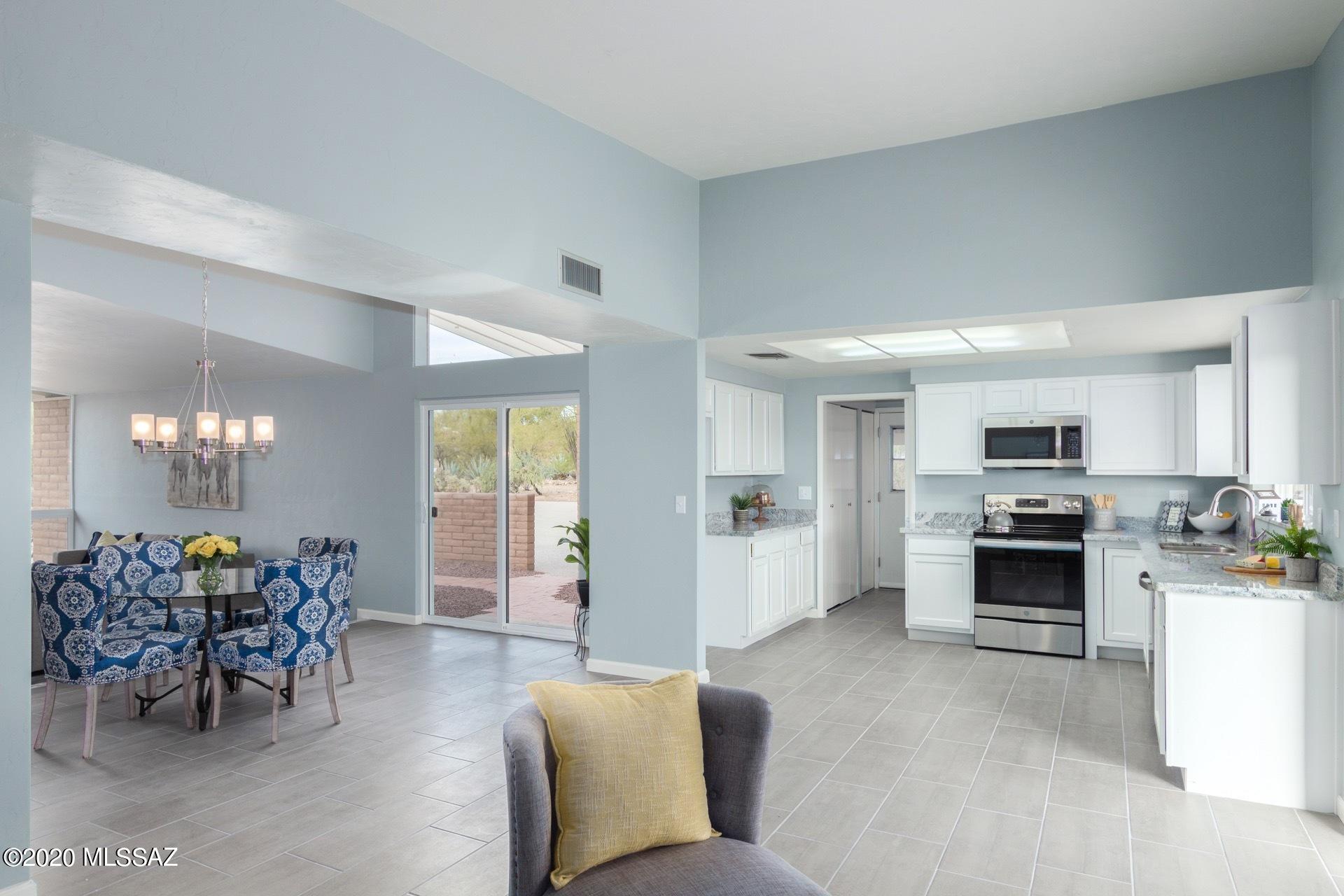Casas Adobes West (1-220) - Residential