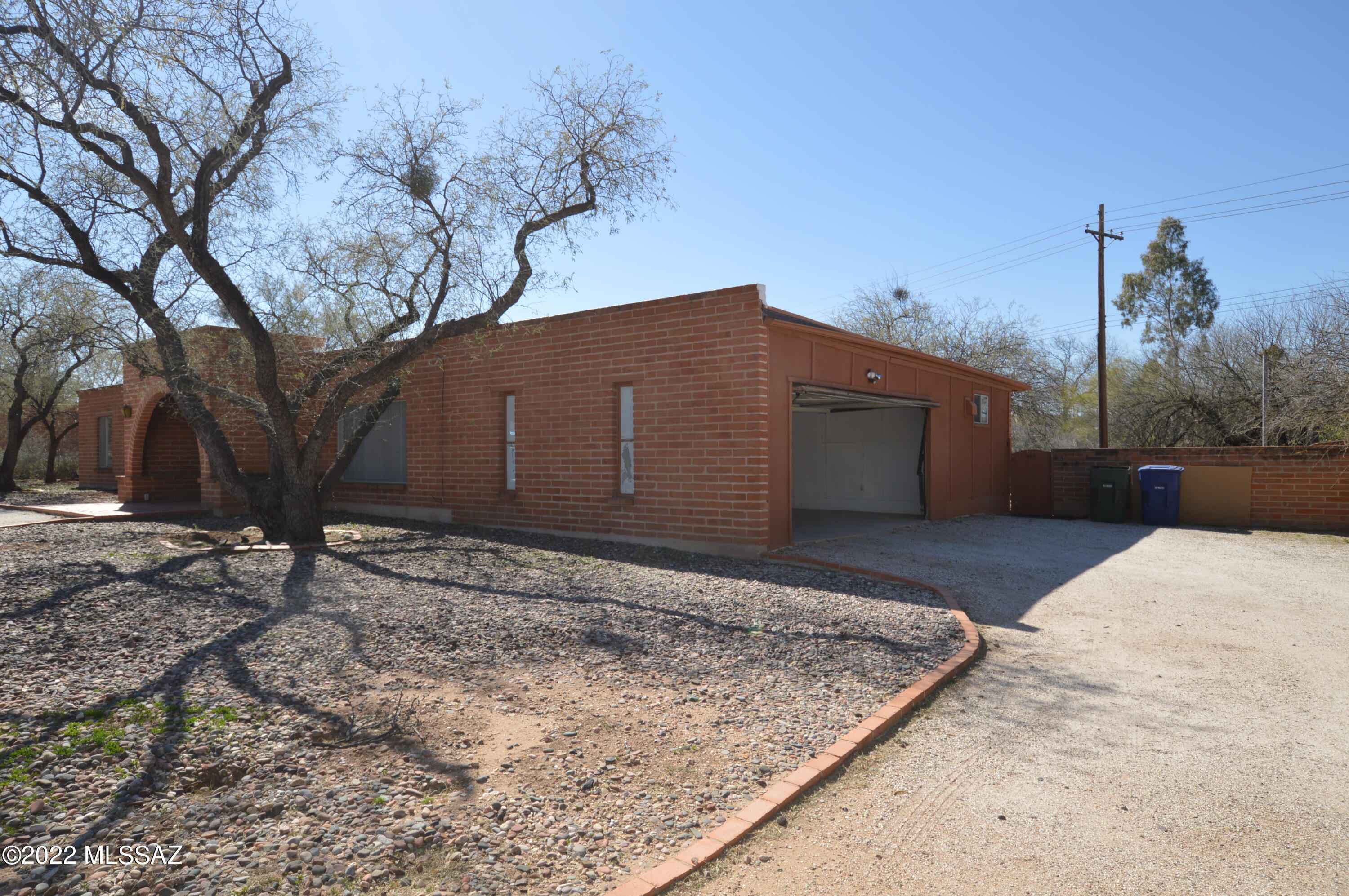 Rancho Perdido Estates NO. 2 (1-24) - Residential Lease