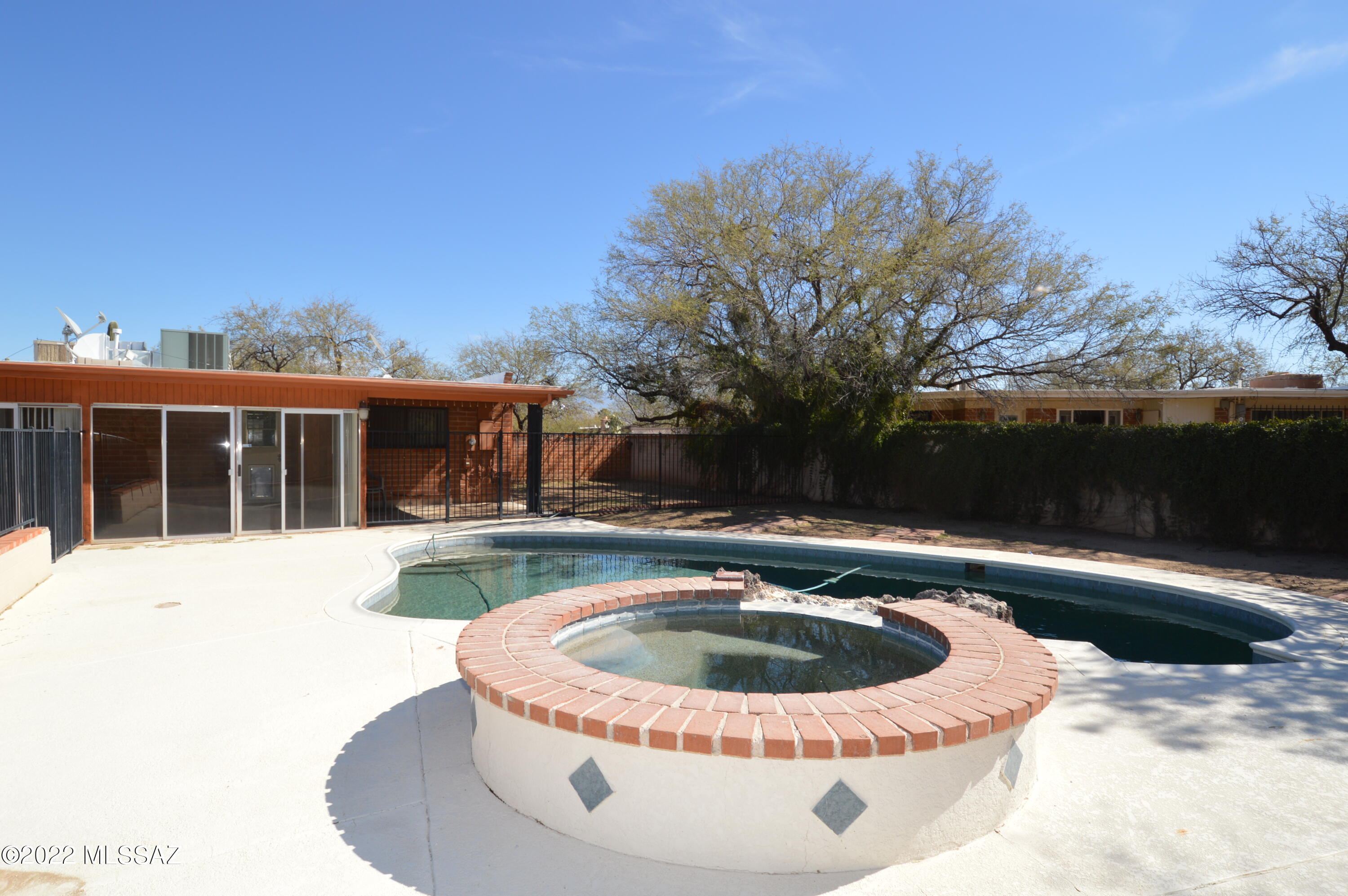Rancho Perdido Estates NO. 2 (1-24) - Residential Lease