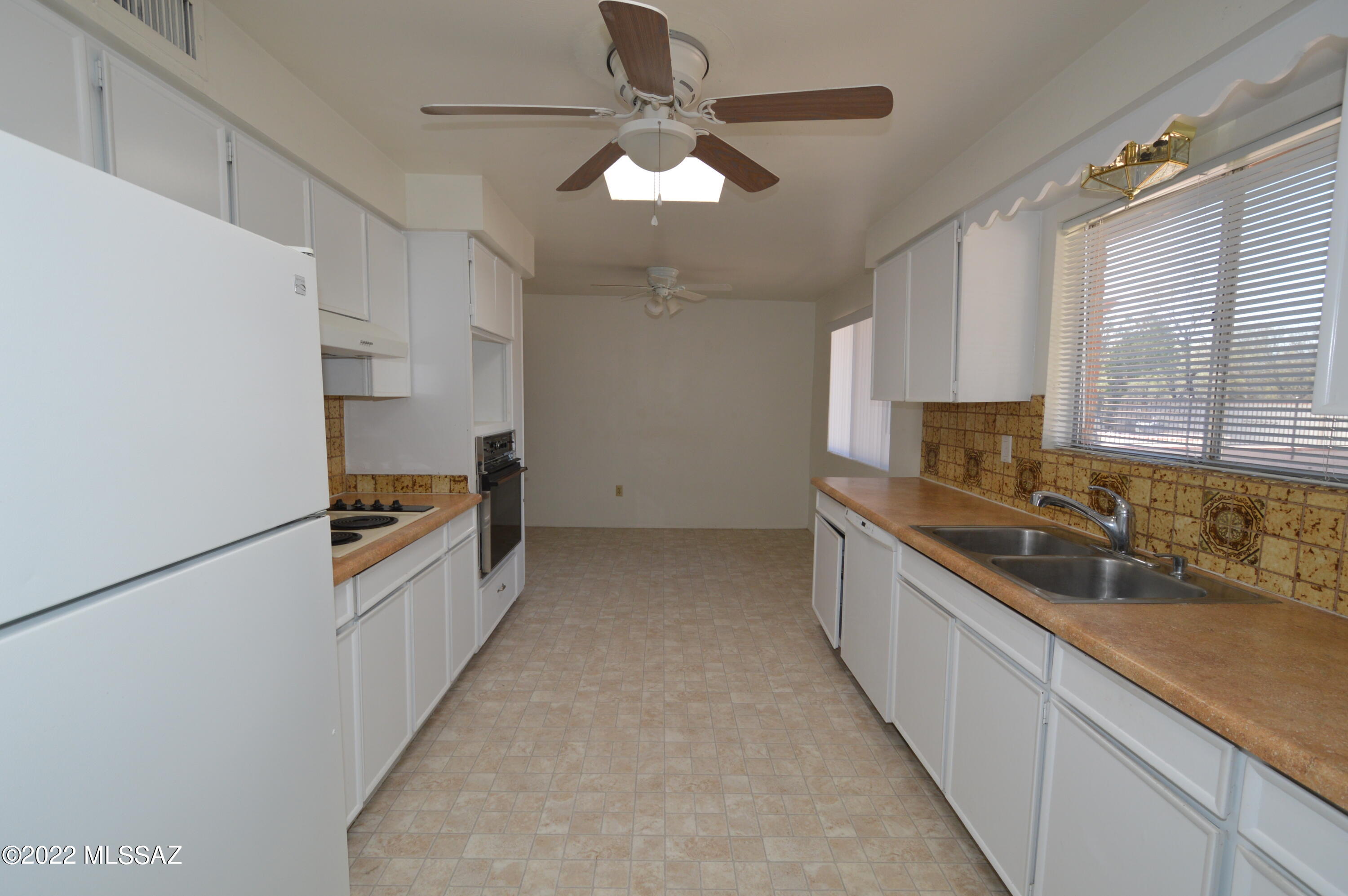 Rancho Perdido Estates NO. 2 (1-24) - Residential Lease