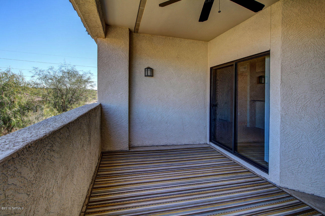 Village On Hacienda Del Sol - Residential