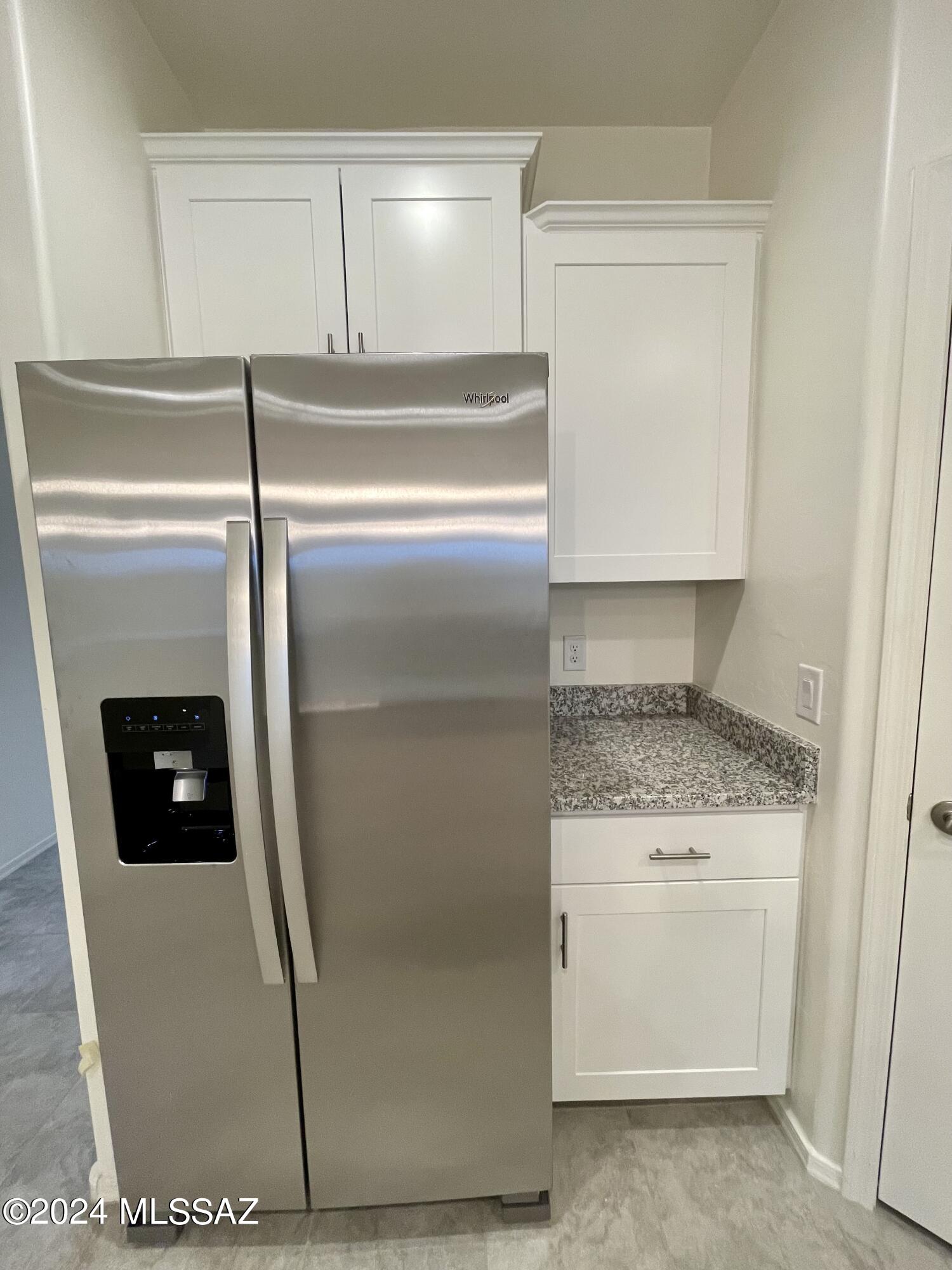 La Estancia De Tucson (1-330) - Residential Lease