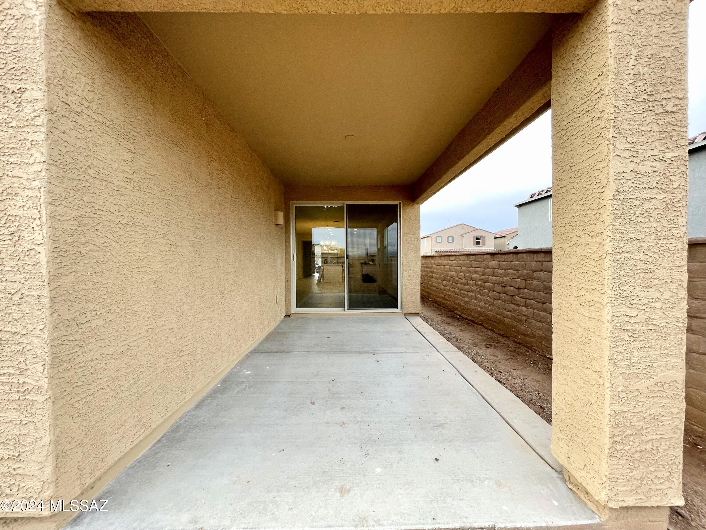 La Estancia De Tucson (1-330) - Residential Lease