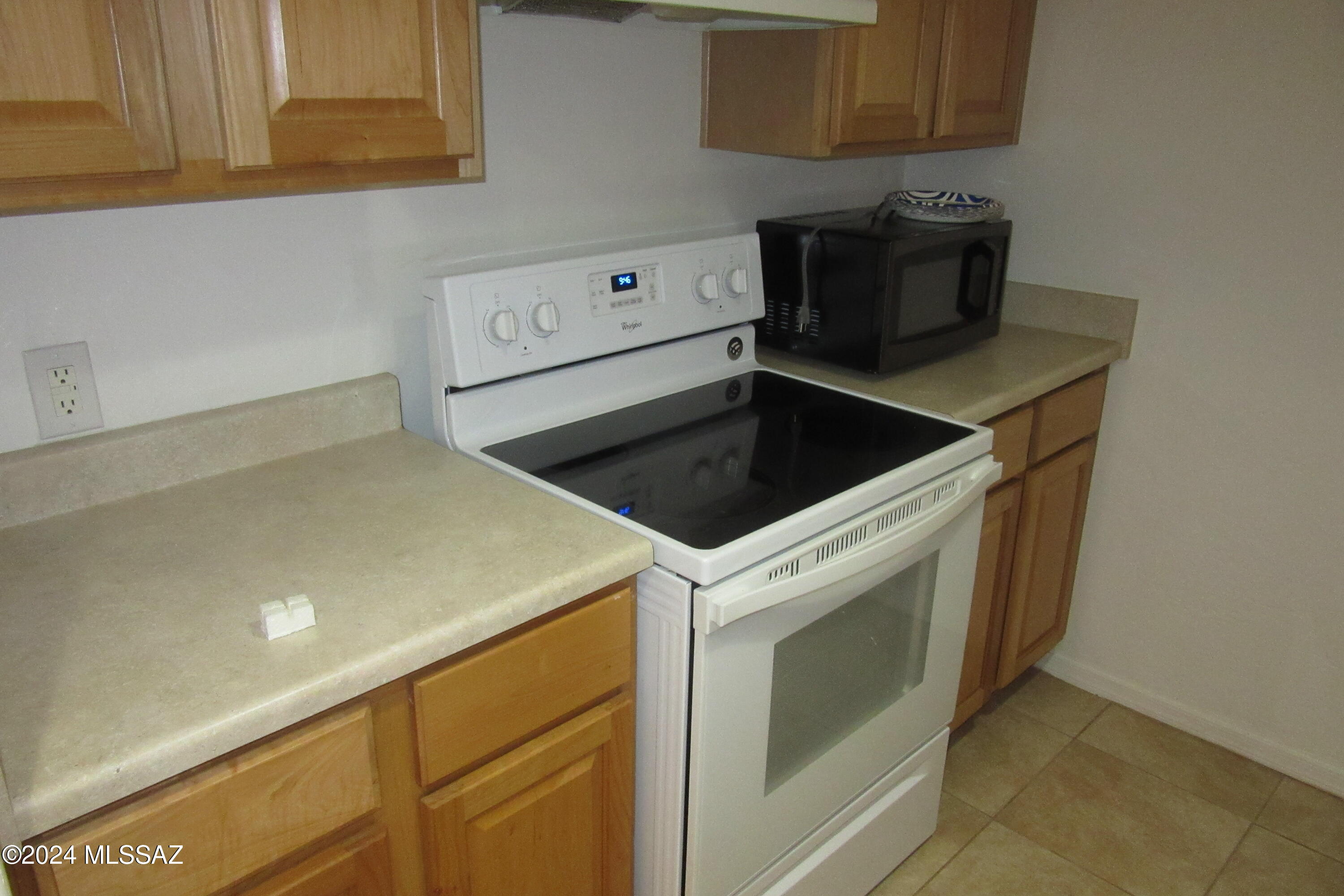 Sierra Madre Condos - Residential