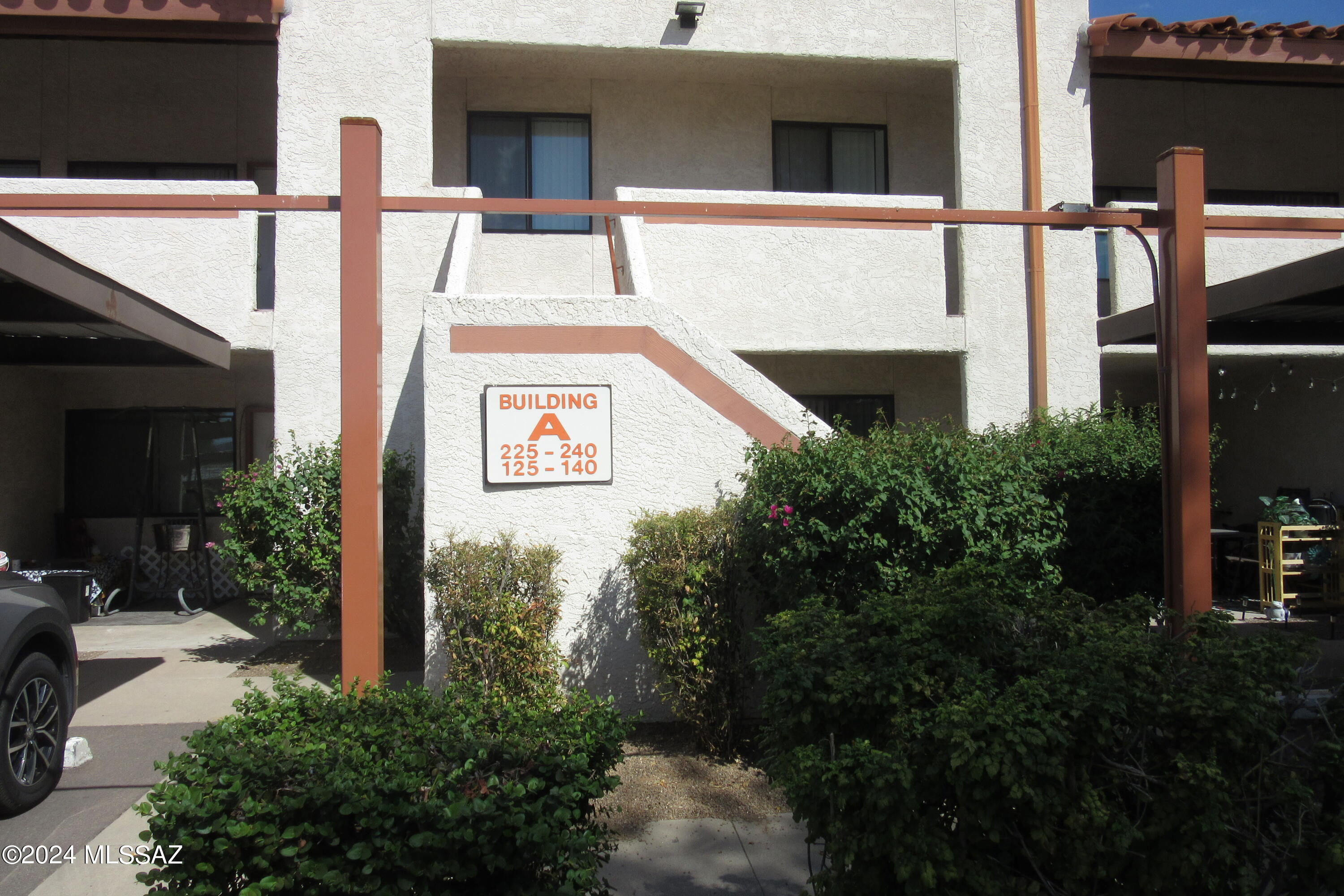 Sierra Madre Condos - Residential