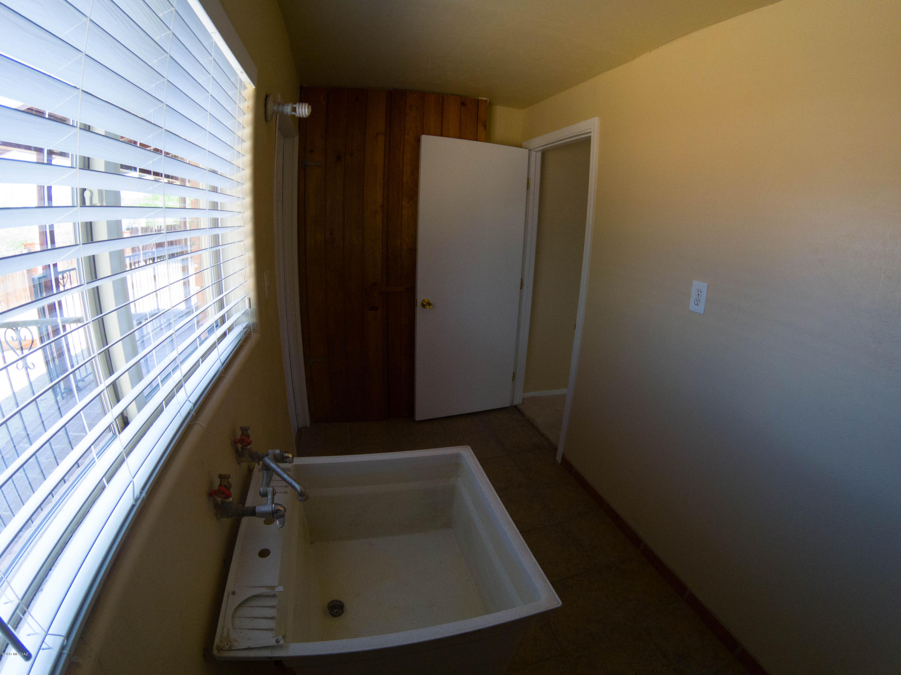 Alvernon Addition - Residential Lease