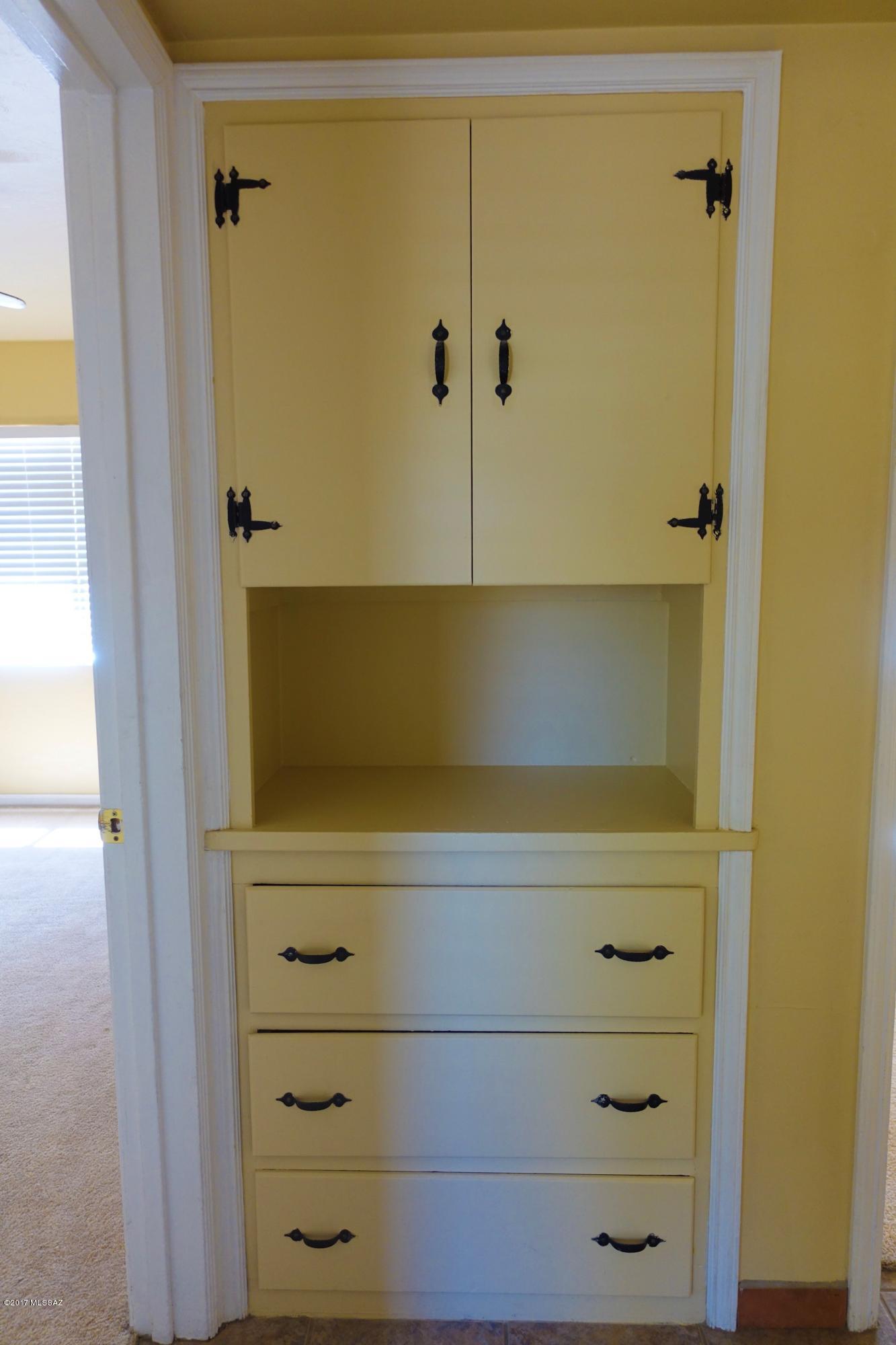Alvernon Addition - Residential Lease