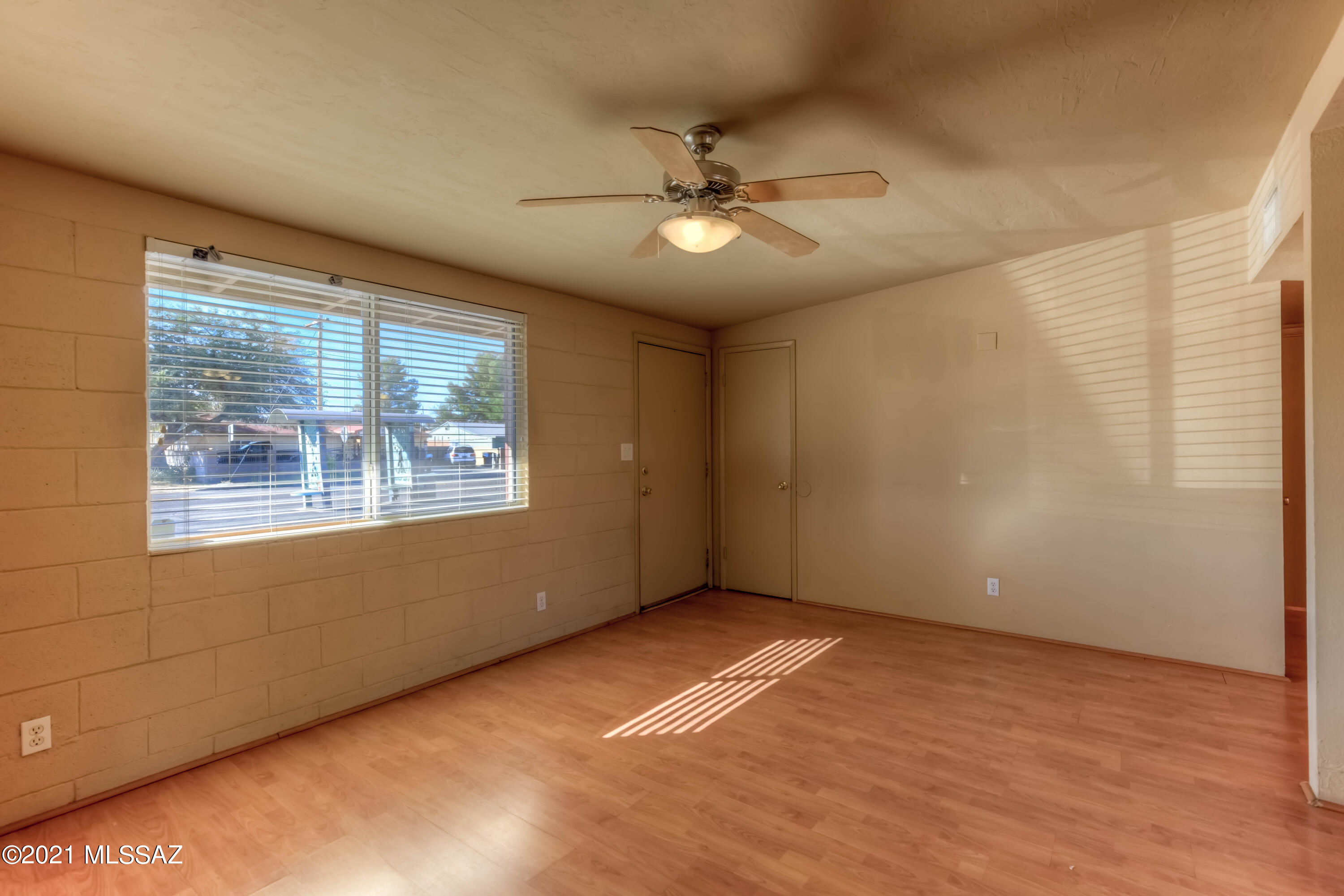 Columbus Park Condominiums (1-60) - Residential