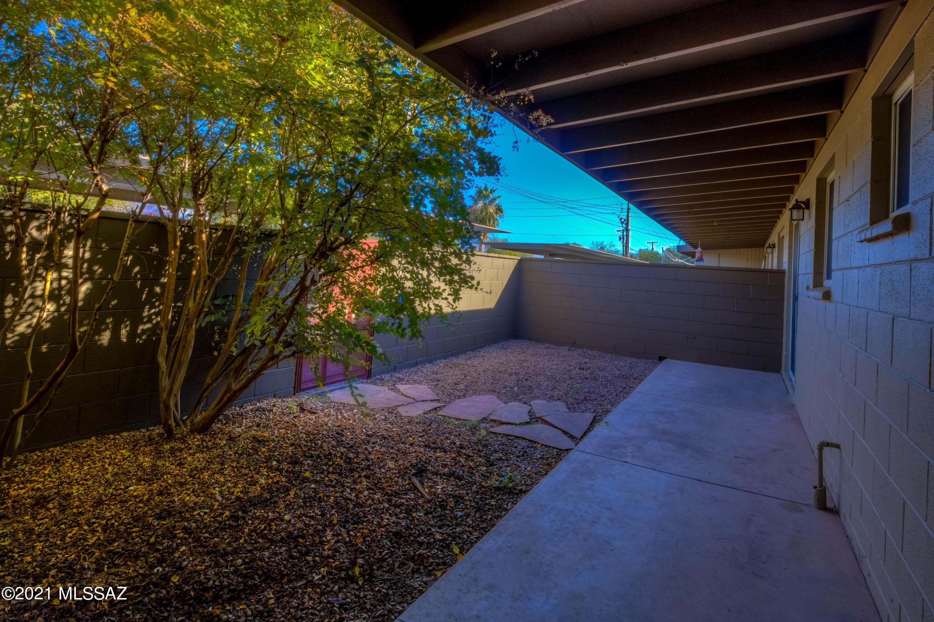 Columbus Park Condominiums (1-60) - Residential