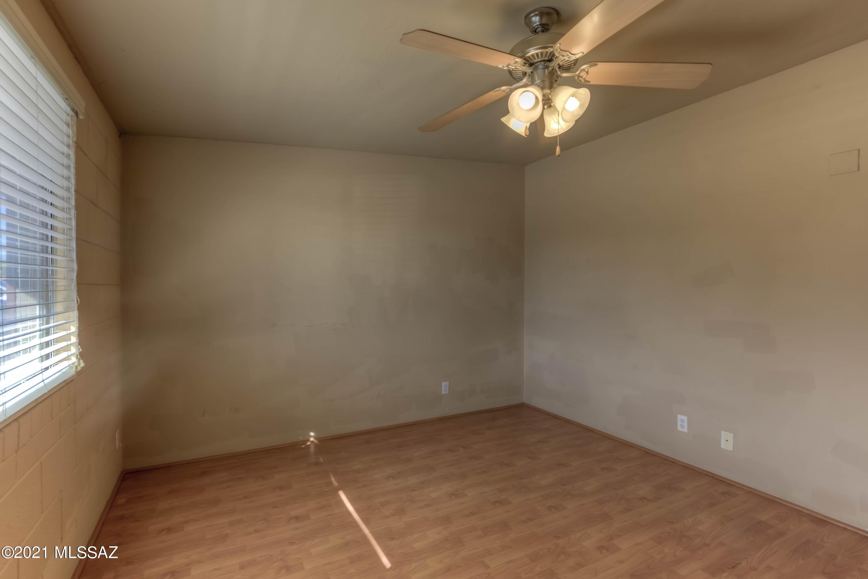 Columbus Park Condominiums (1-60) - Residential
