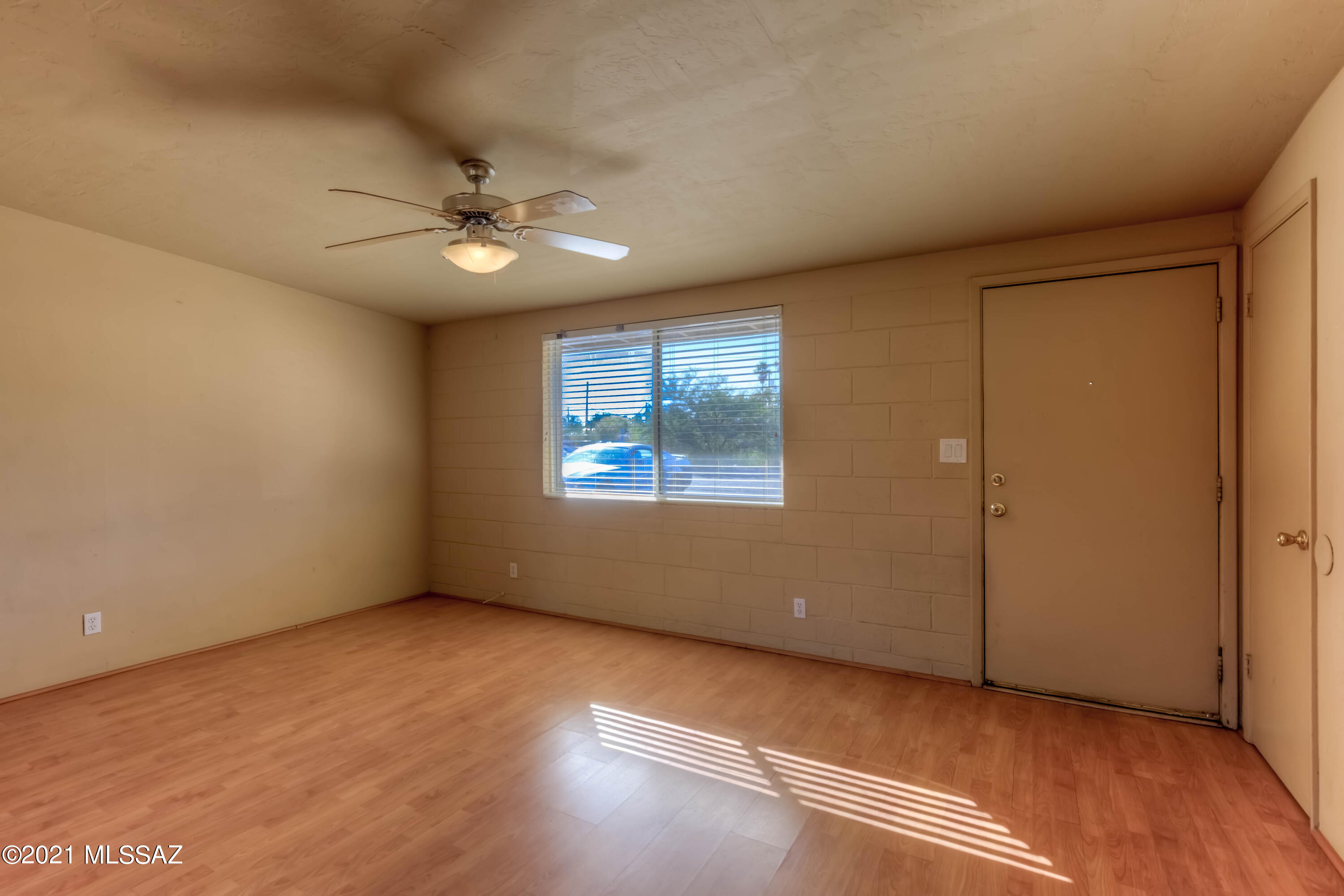 Columbus Park Condominiums (1-60) - Residential