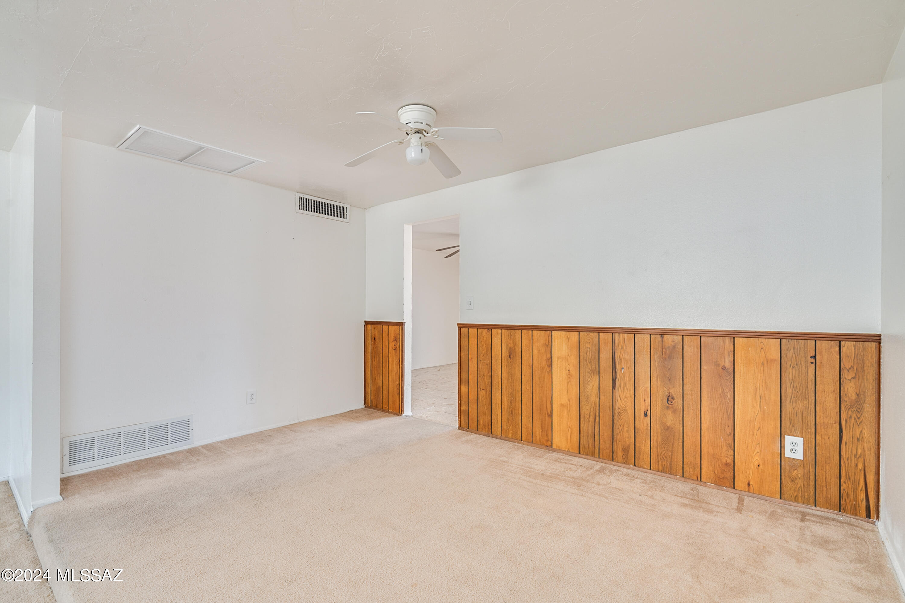 Carriage Hill NO. 5 (525-595) - Residential
