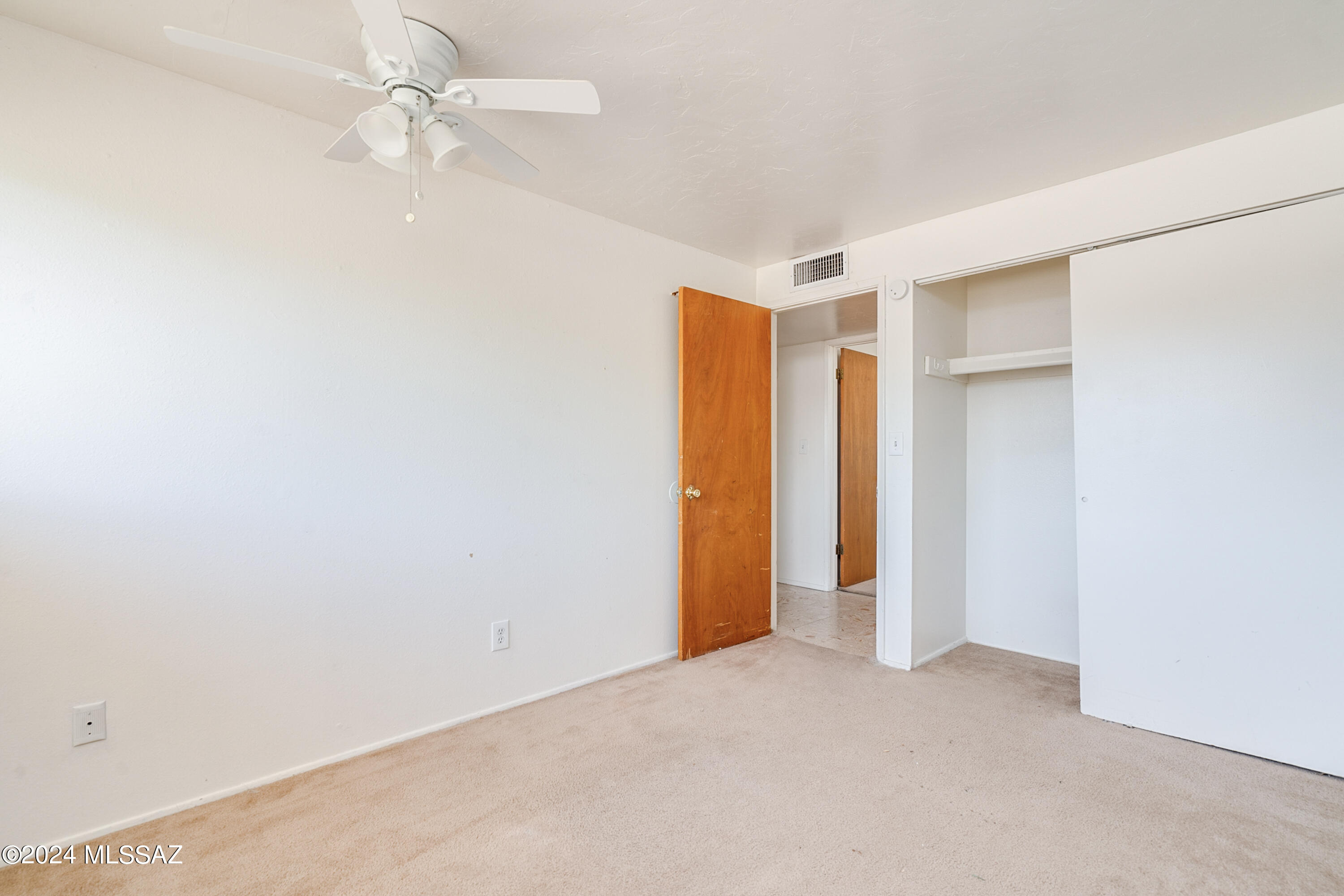 Carriage Hill NO. 5 (525-595) - Residential