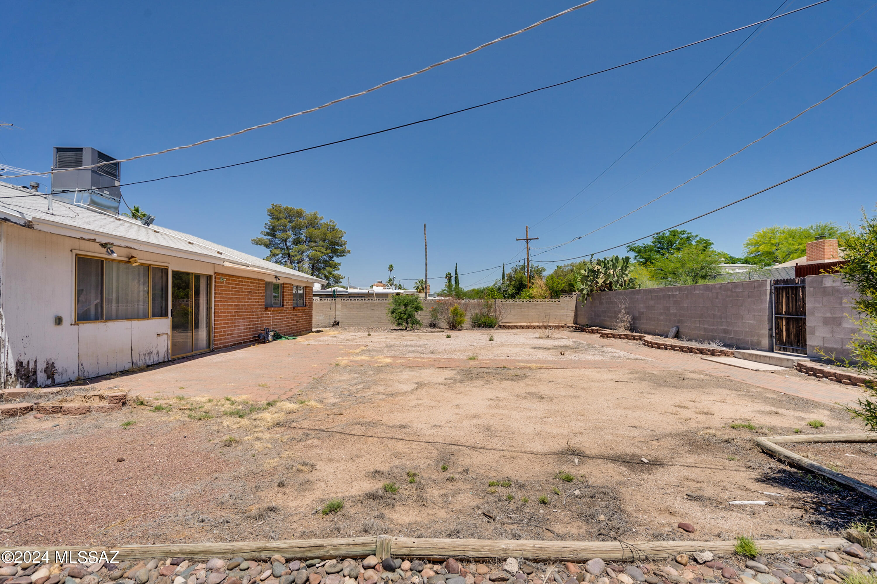 Carriage Hill NO. 5 (525-595) - Residential