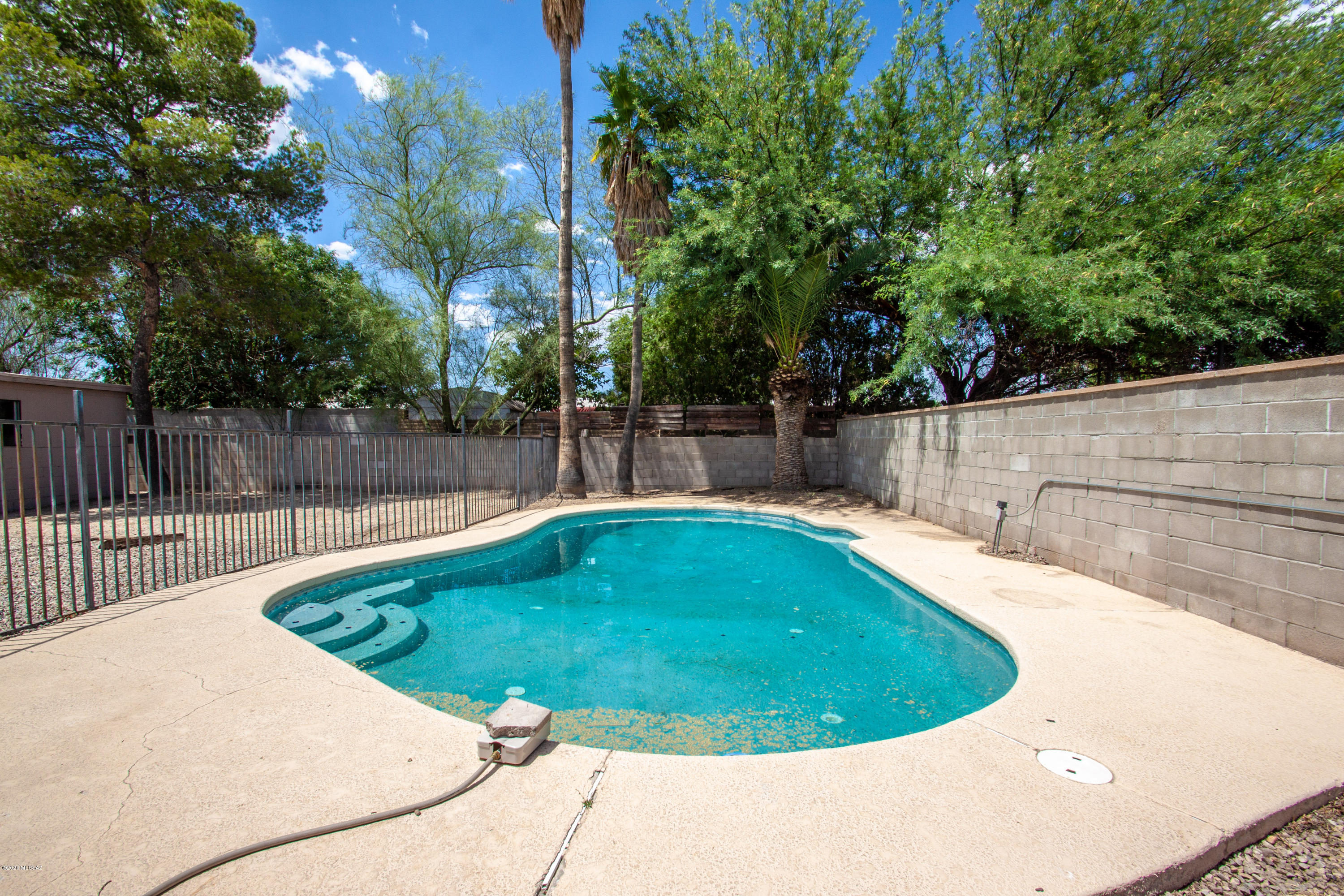 Casas Adobes Park (541-643) - Residential