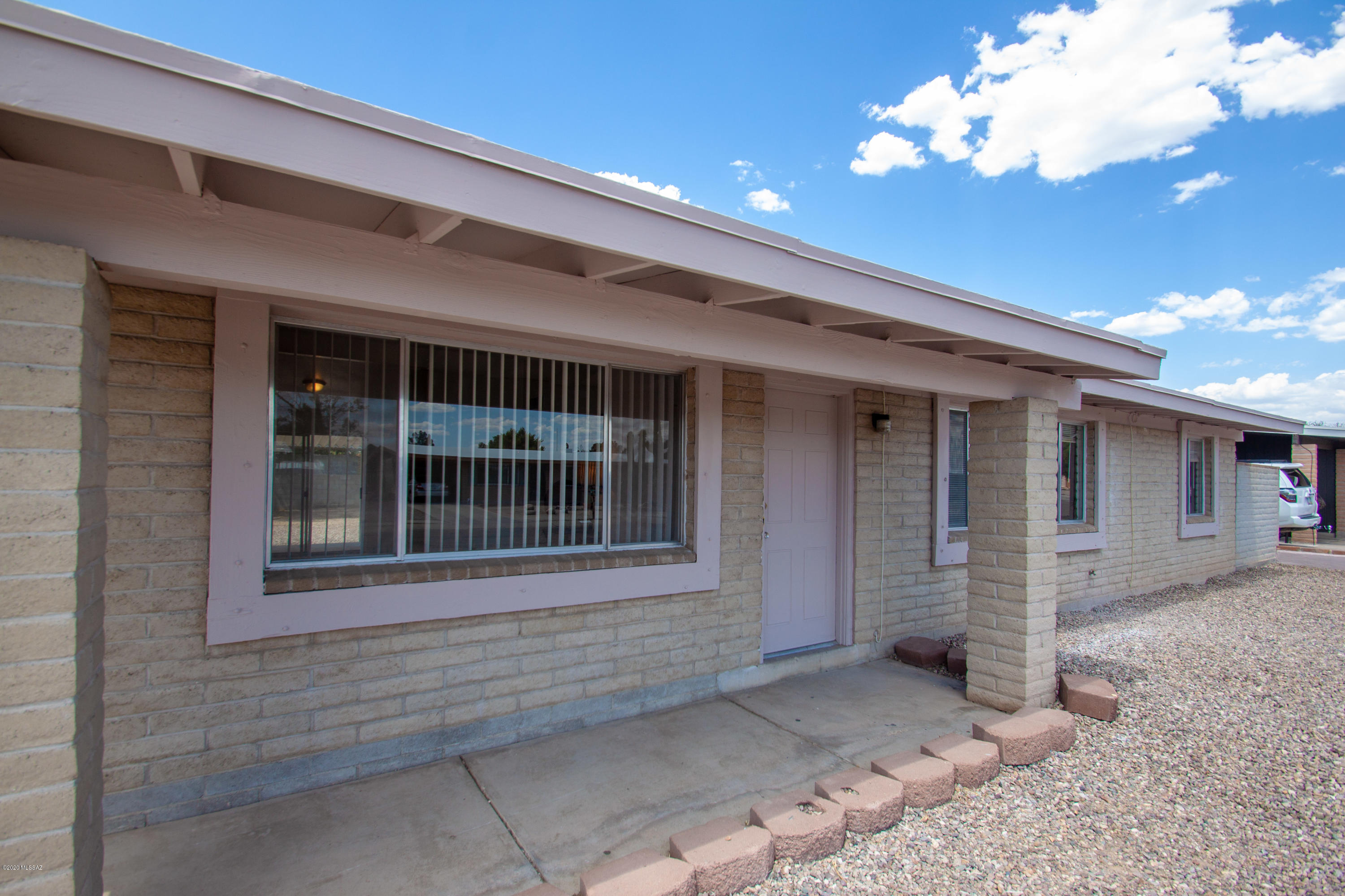 Casas Adobes Park (541-643) - Residential