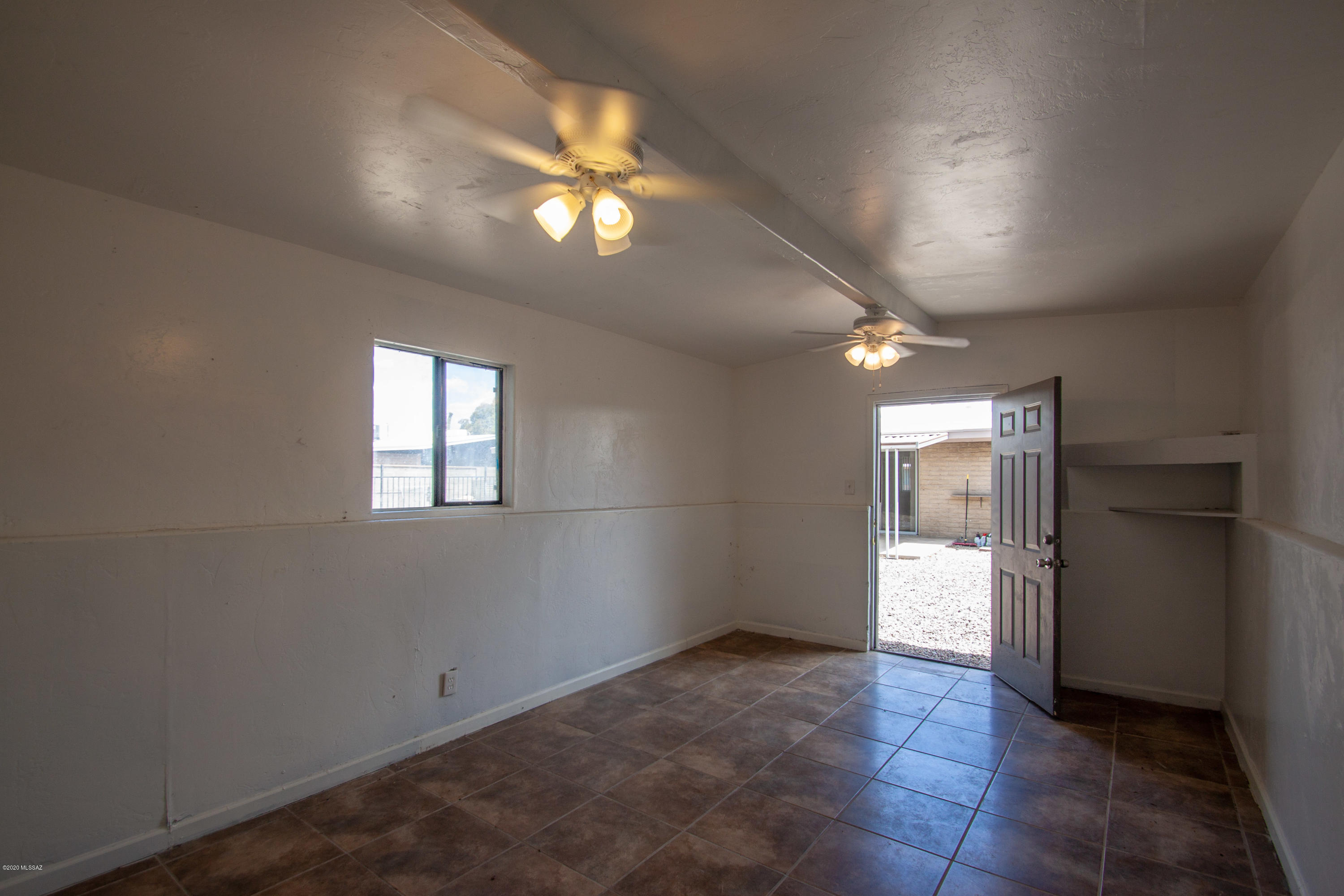 Casas Adobes Park (541-643) - Residential