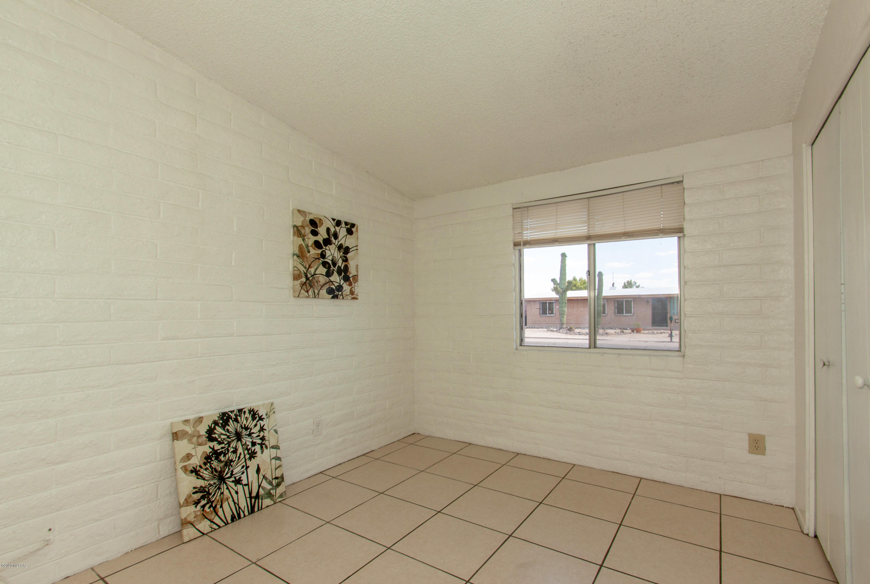 Casas Adobes Park (541-643) - Residential