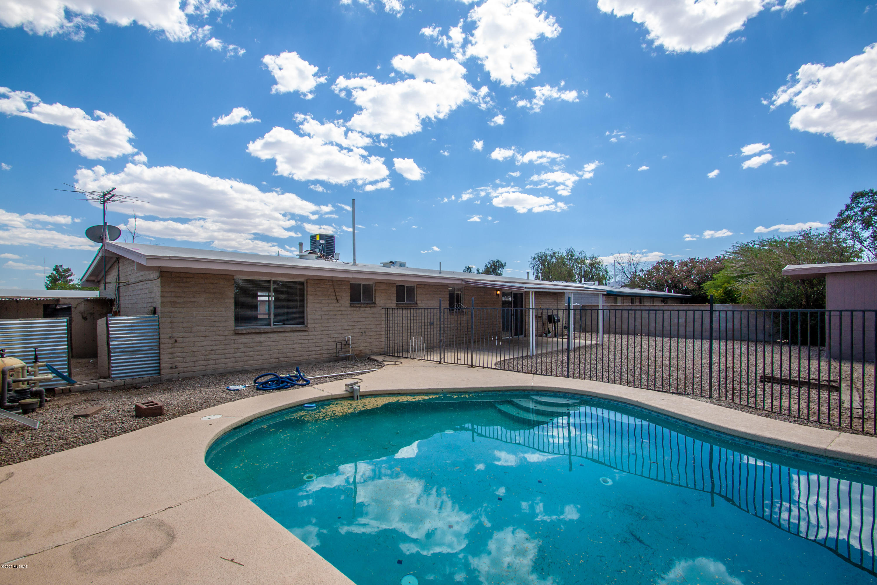 Casas Adobes Park (541-643) - Residential