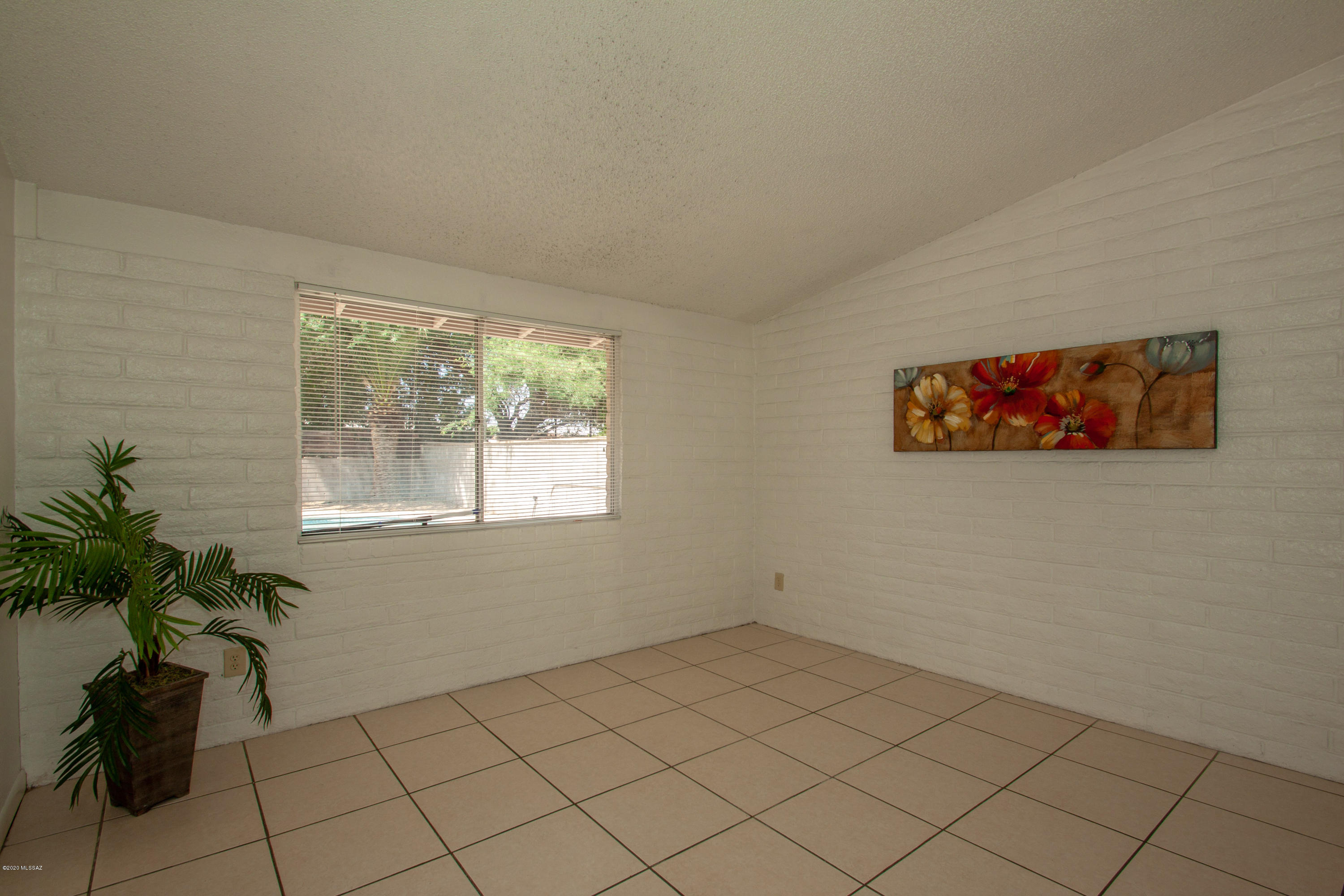 Casas Adobes Park (541-643) - Residential